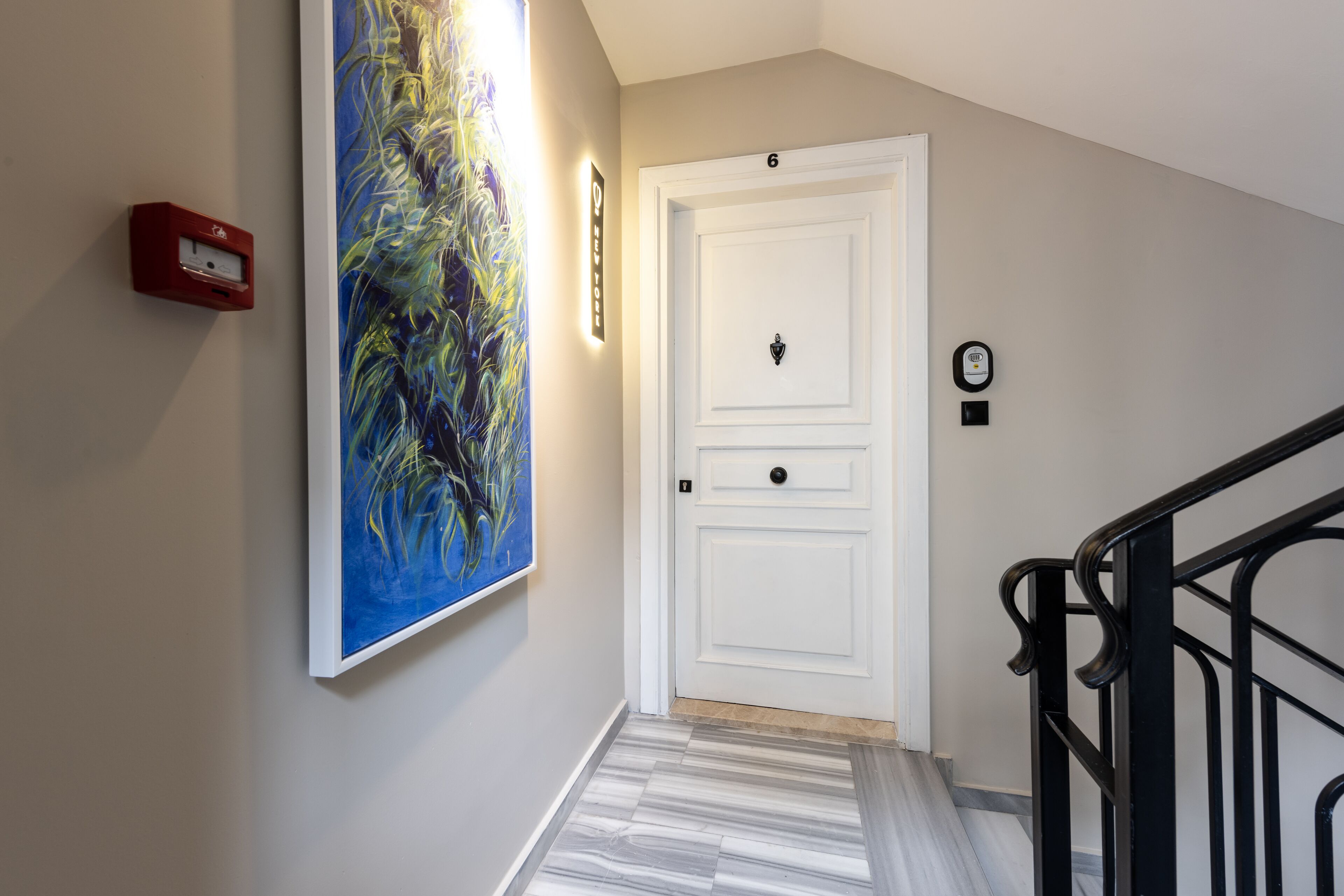 Bguest Pera Suites
