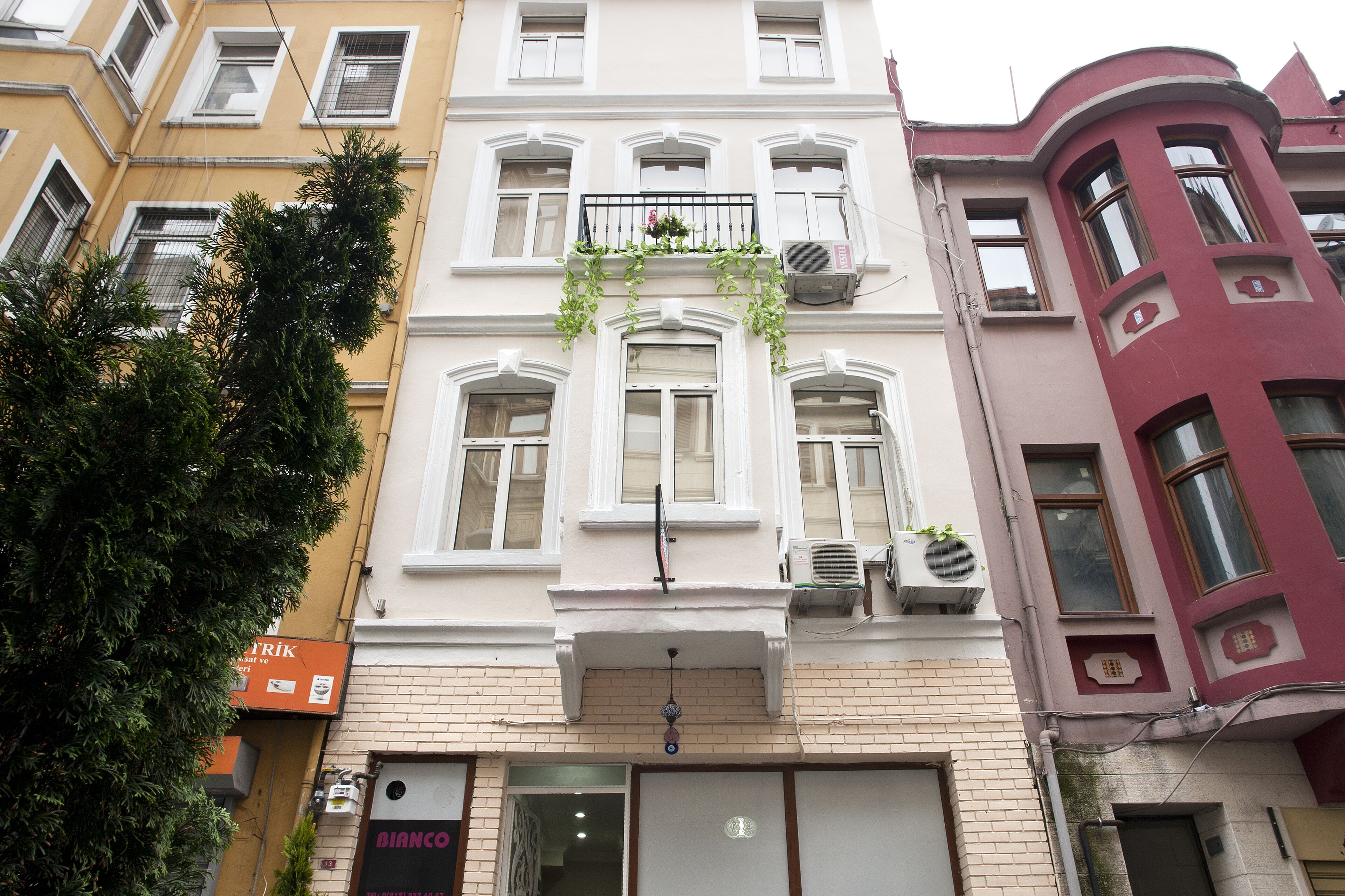 Taksim Tulip Residence & Hotel