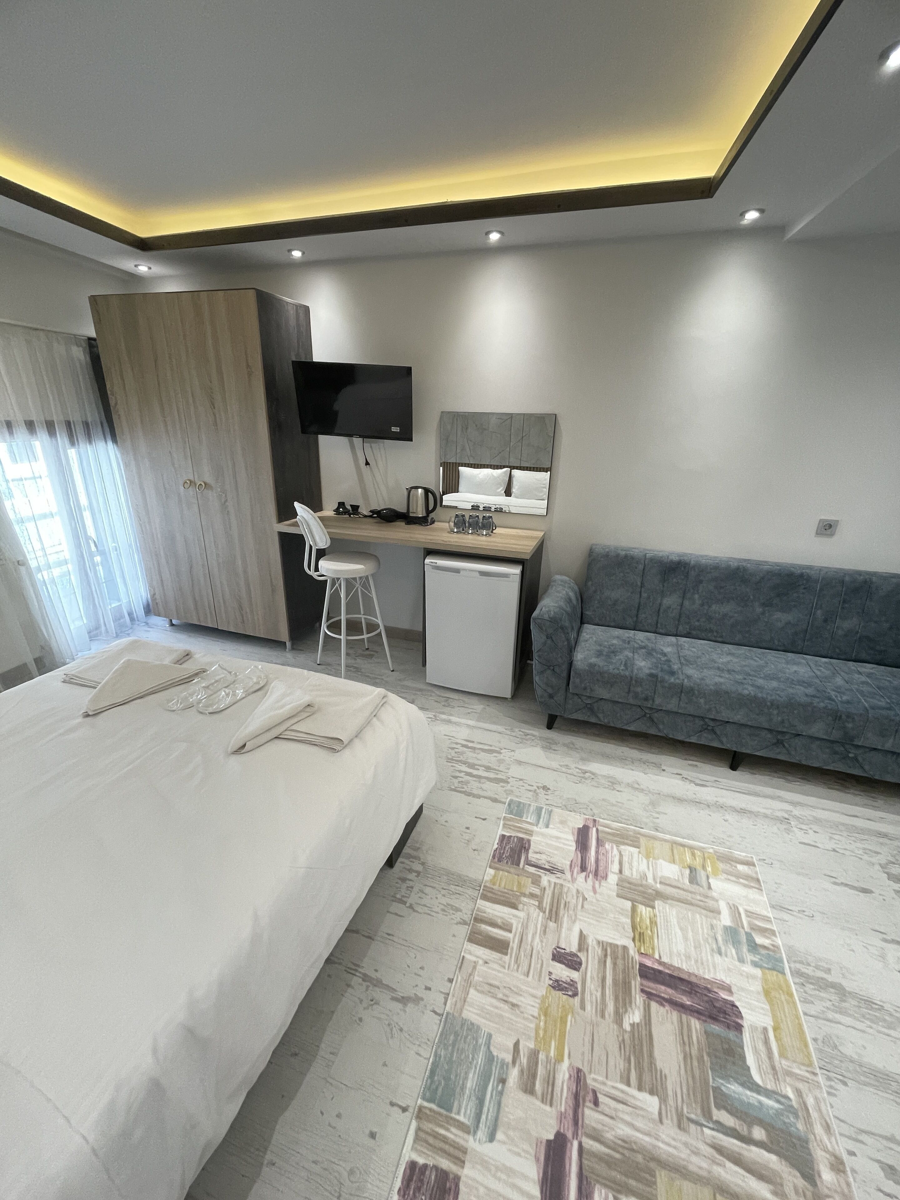 Blue Mansion Hotel
