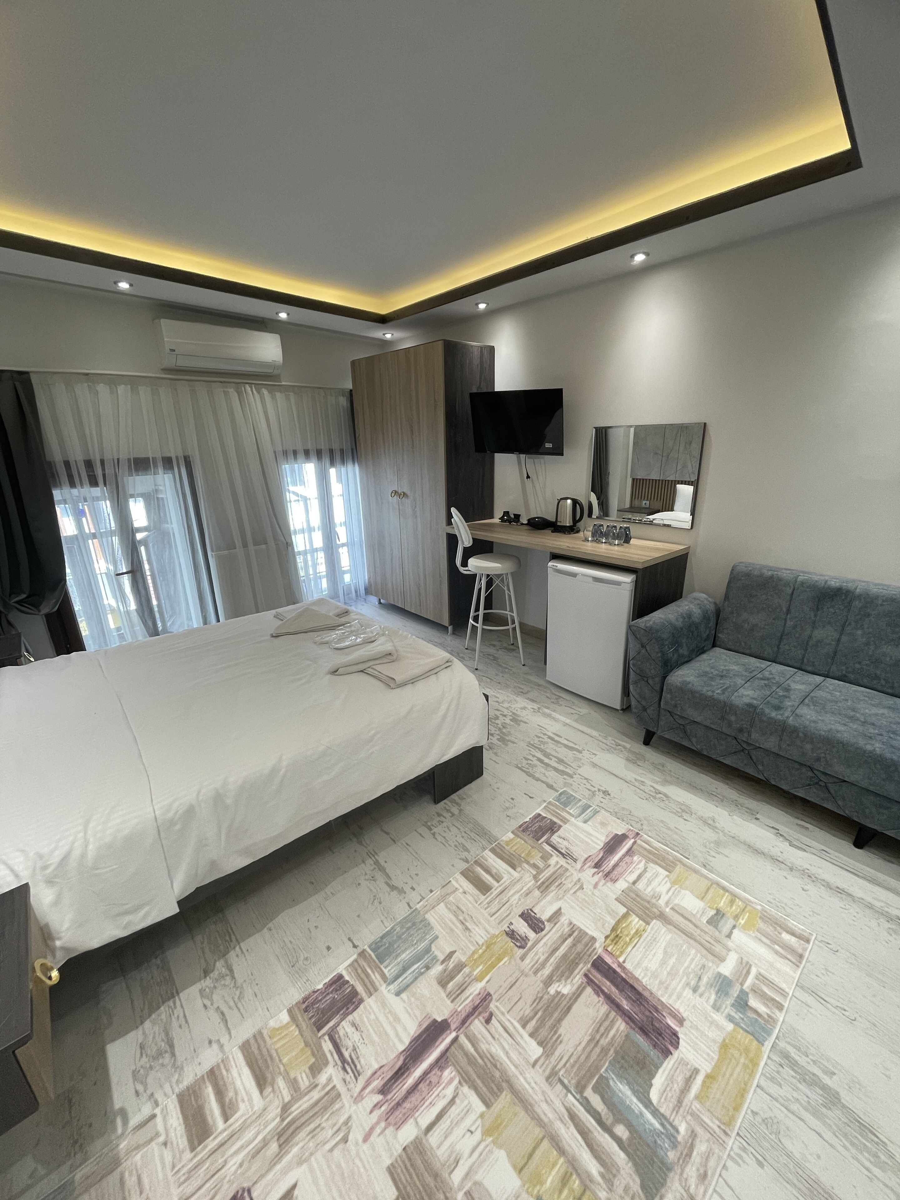 Blue Mansion Hotel