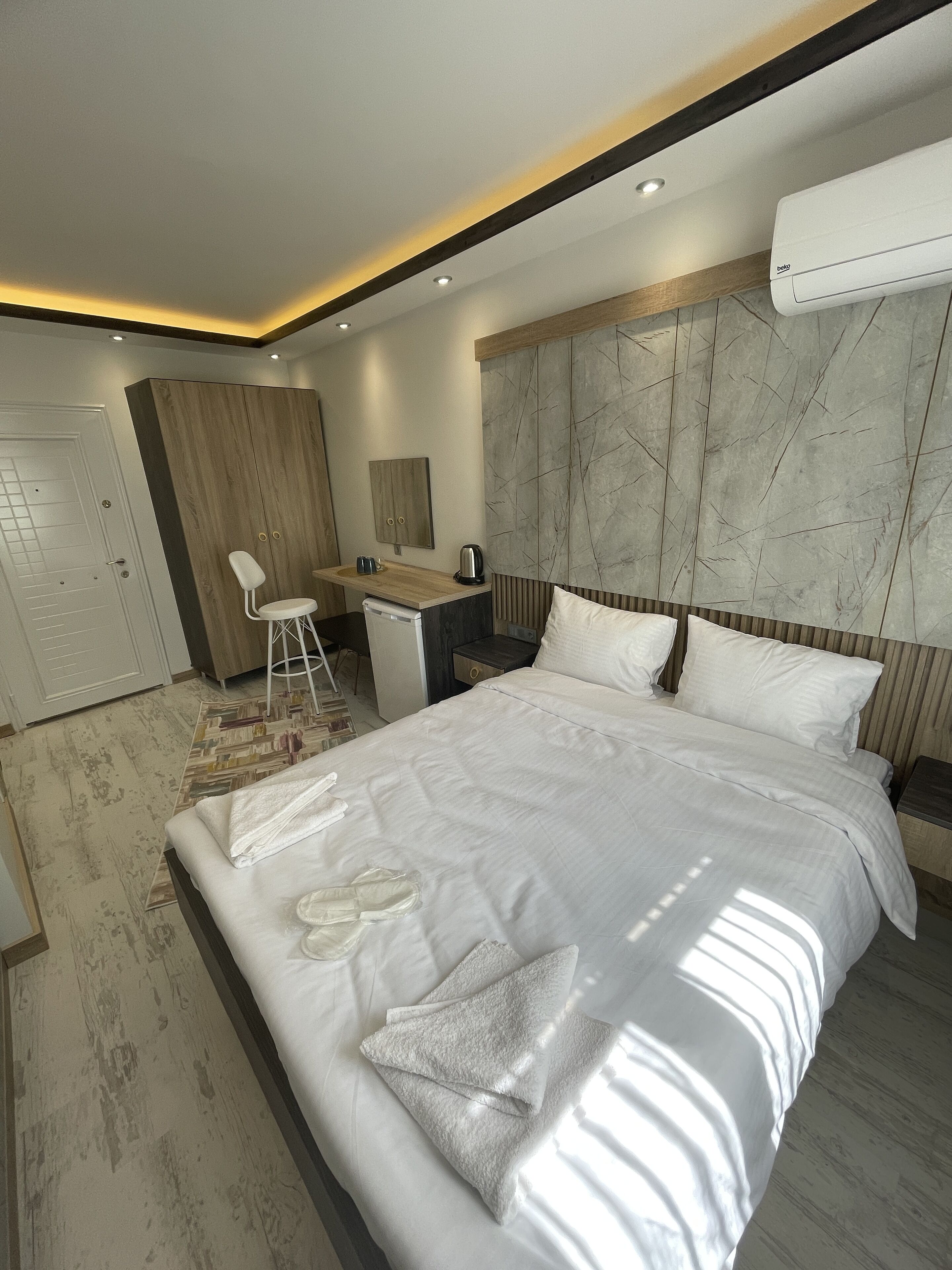 Blue Mansion Hotel