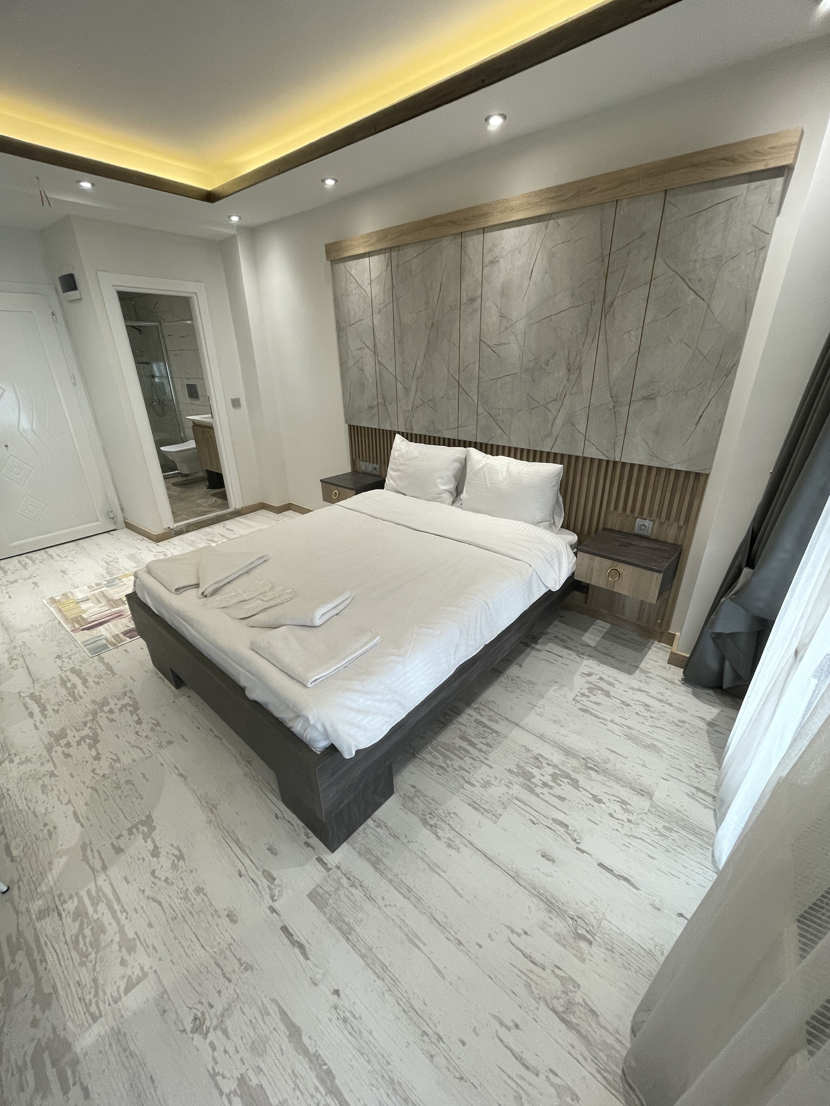Blue Mansion Hotel