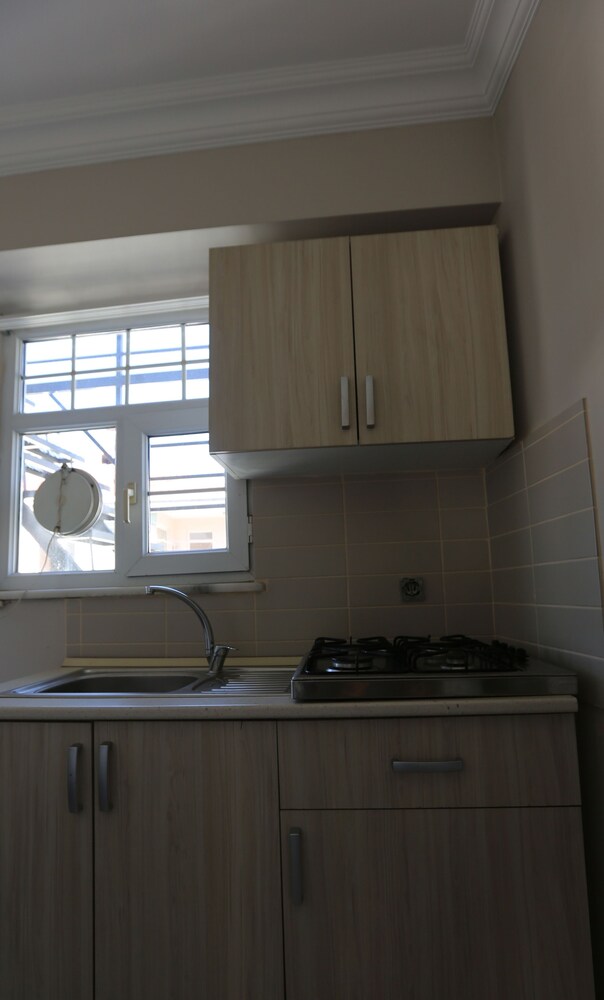 Bristol Hostel & Pub