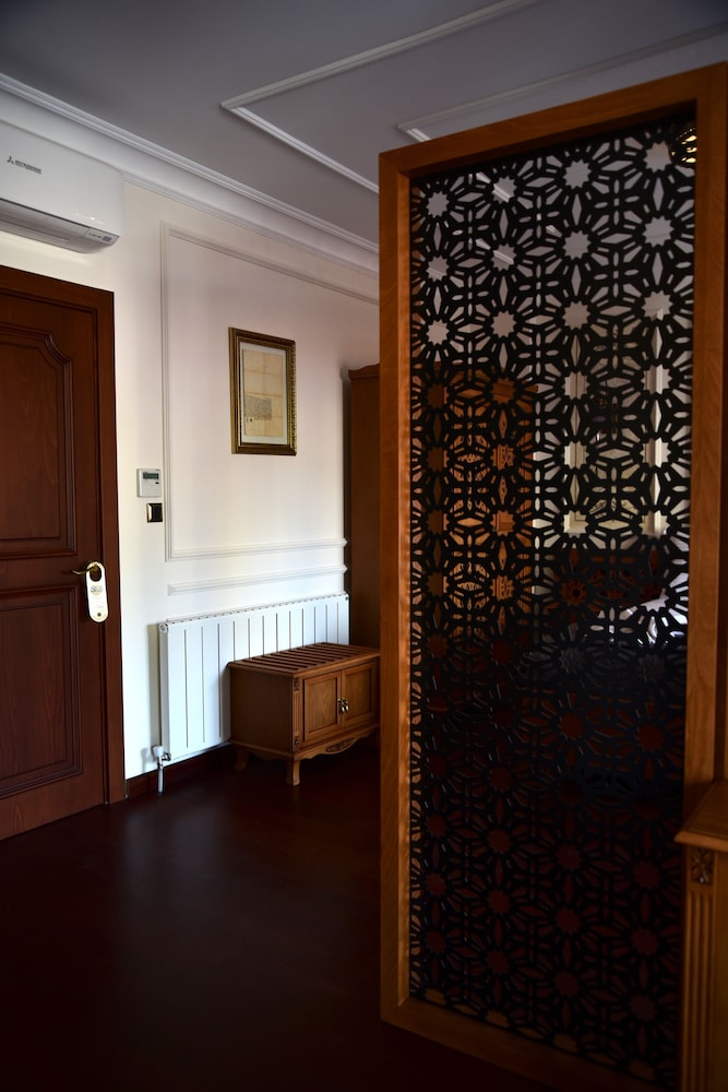 Burckin Suleymaniye Hotel