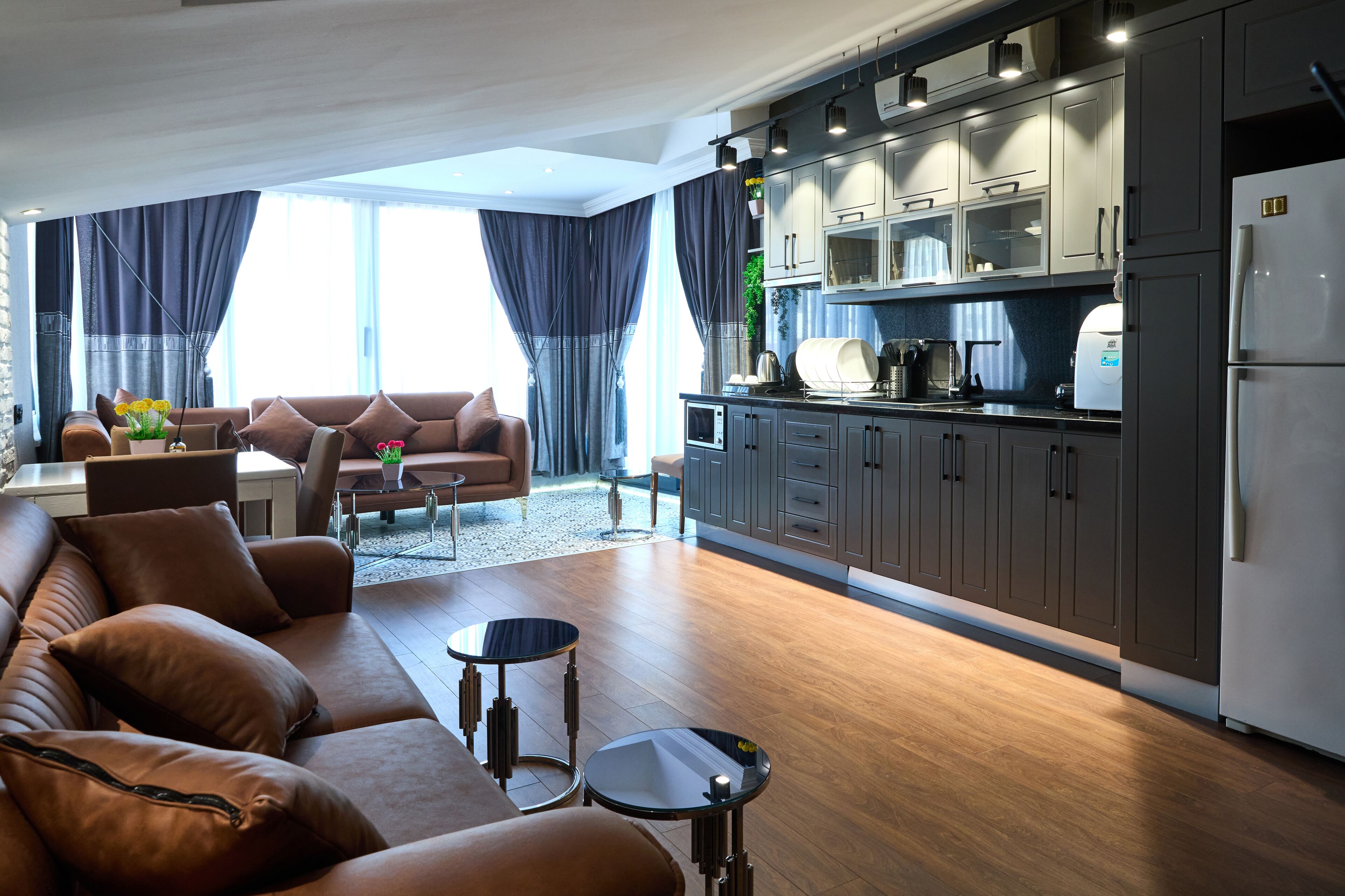 By Aydin Suite Hotel