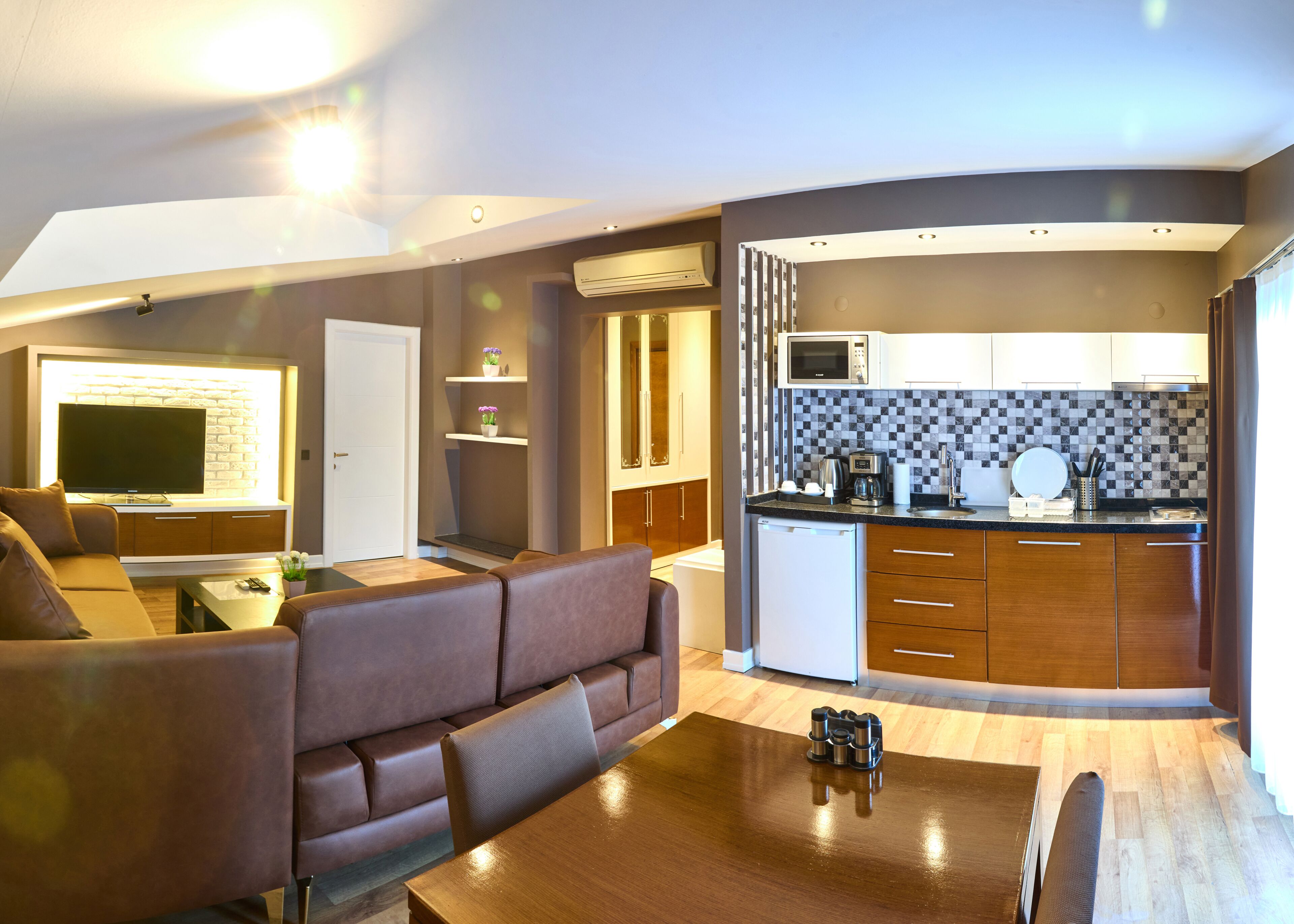By Aydin Suite Hotel
