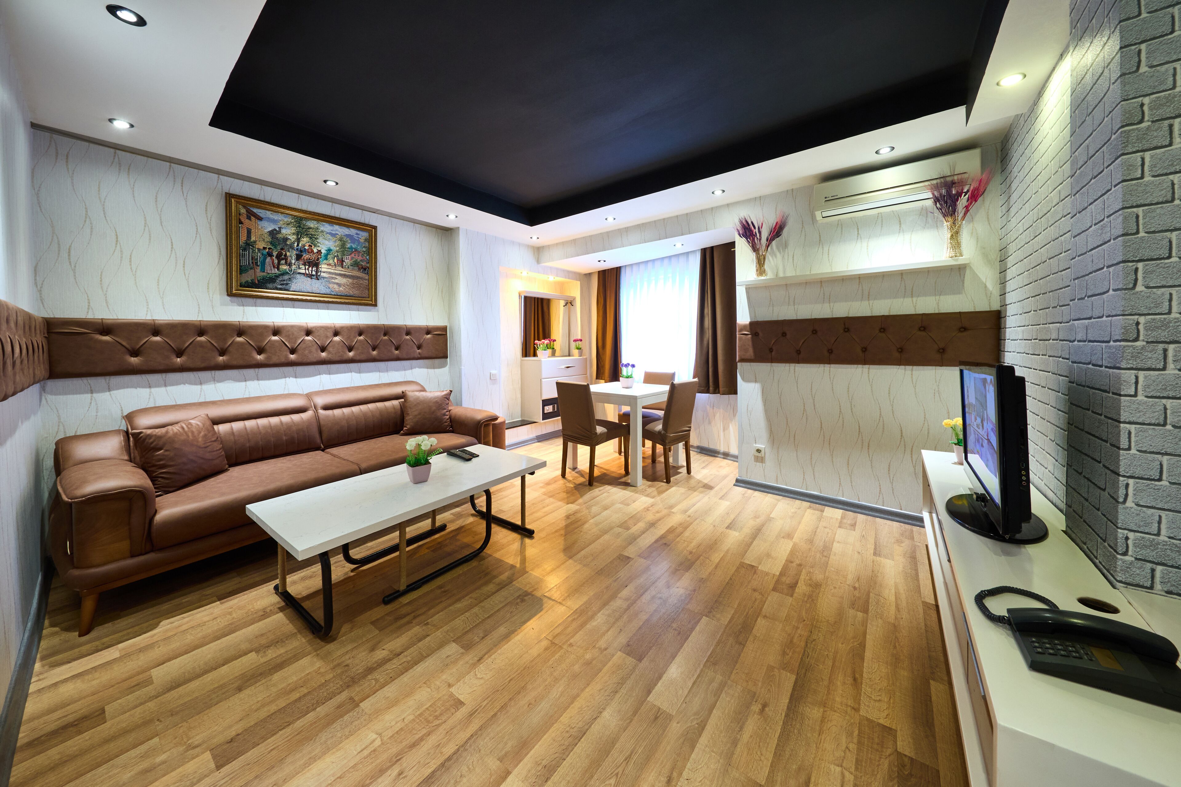 By Aydin Suite Hotel