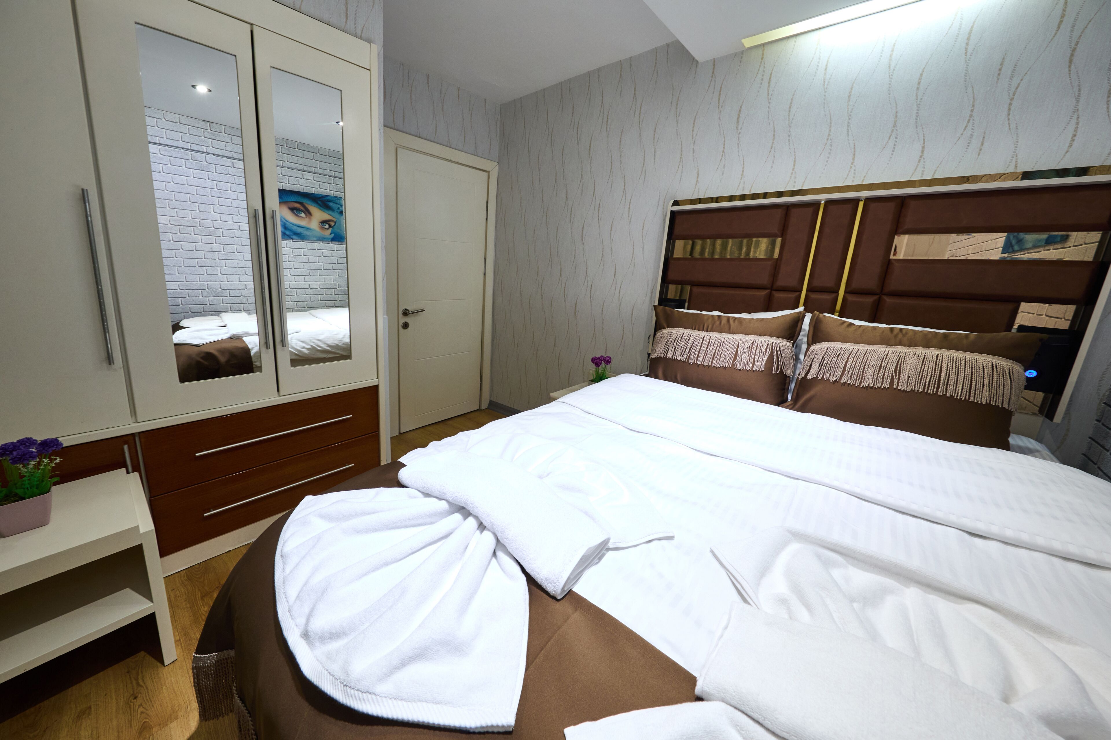 By Aydin Suite Hotel
