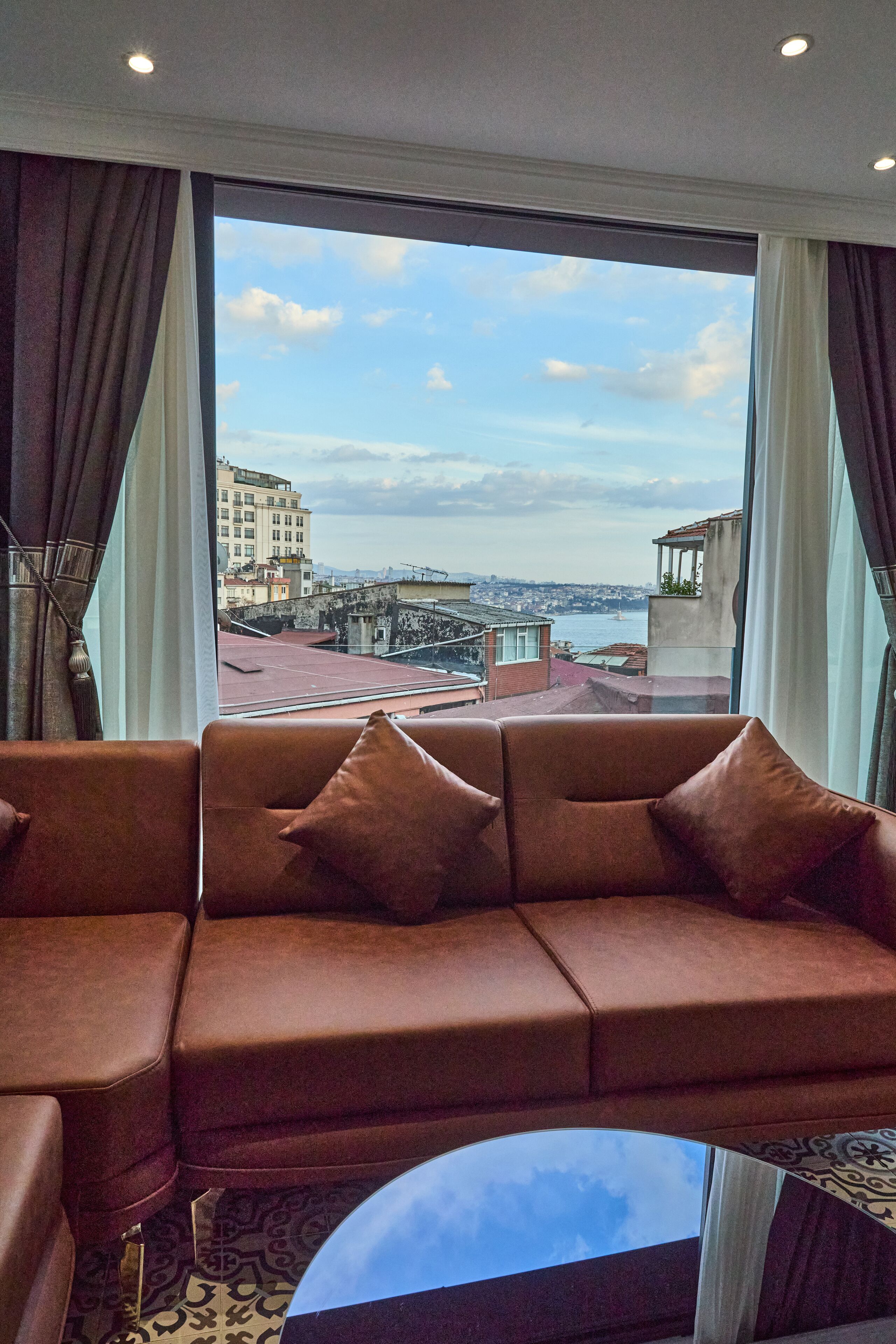By Aydin Suite Hotel