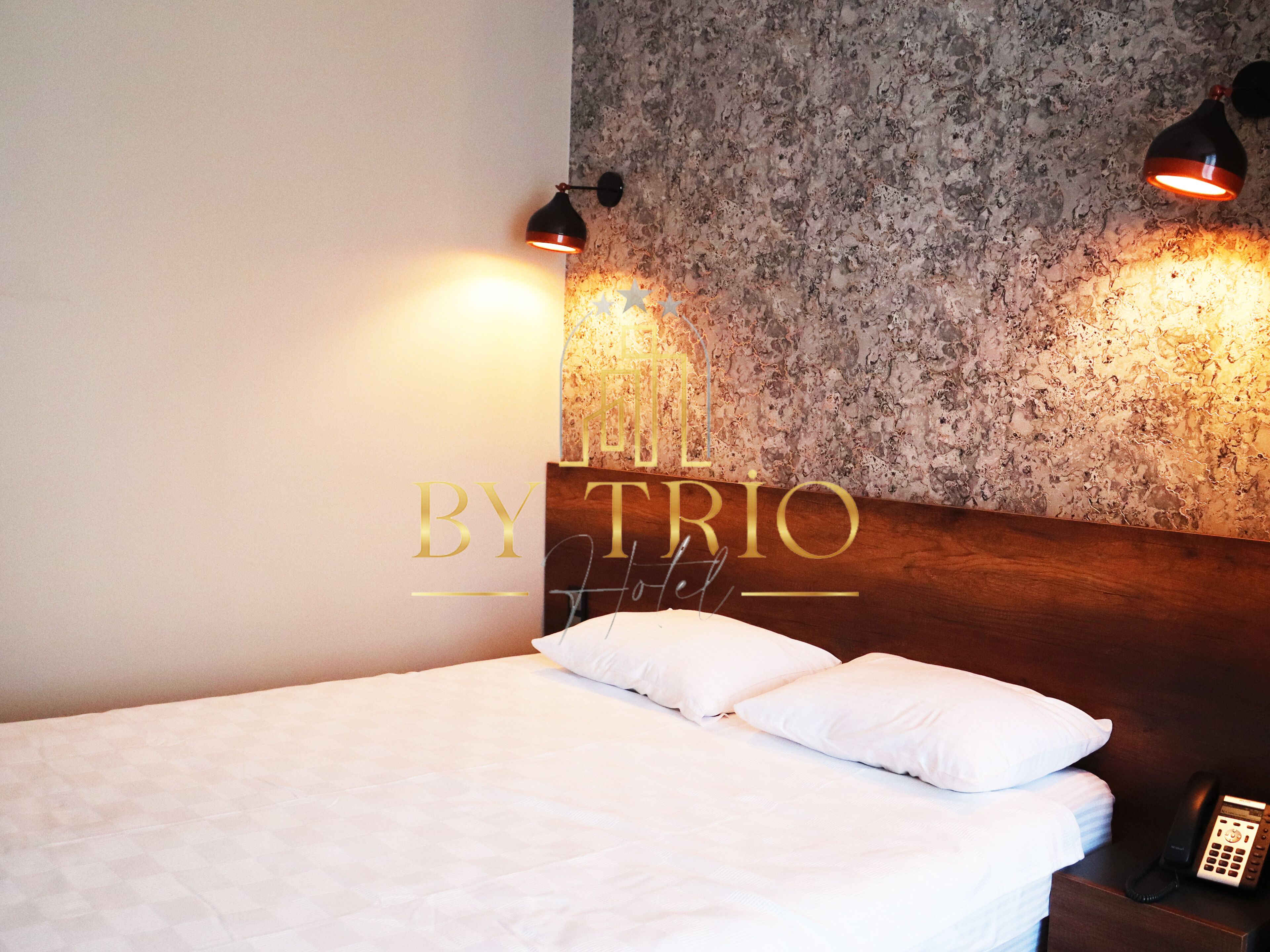 By Trio Hotel