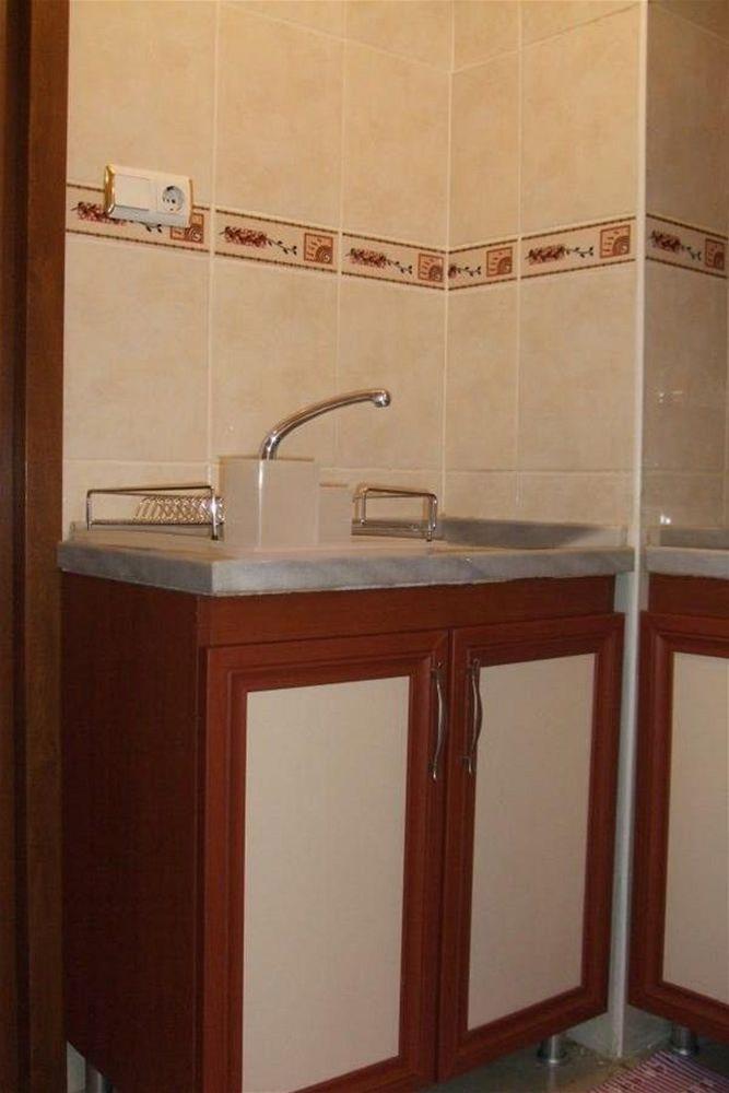 Caravan Palace Apart