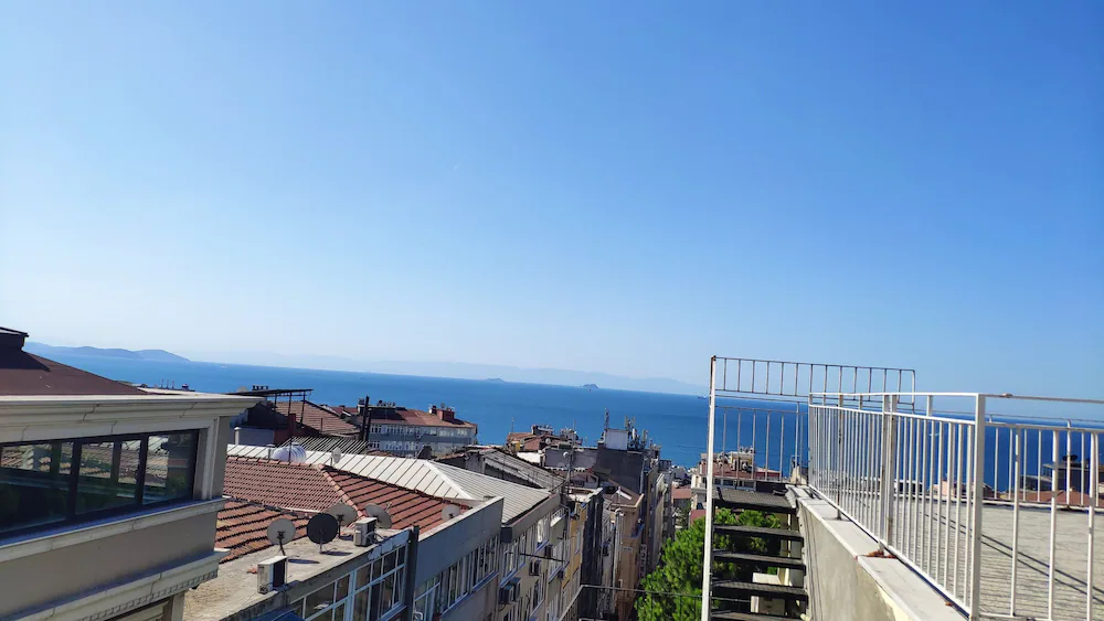 Castle Franco Suites