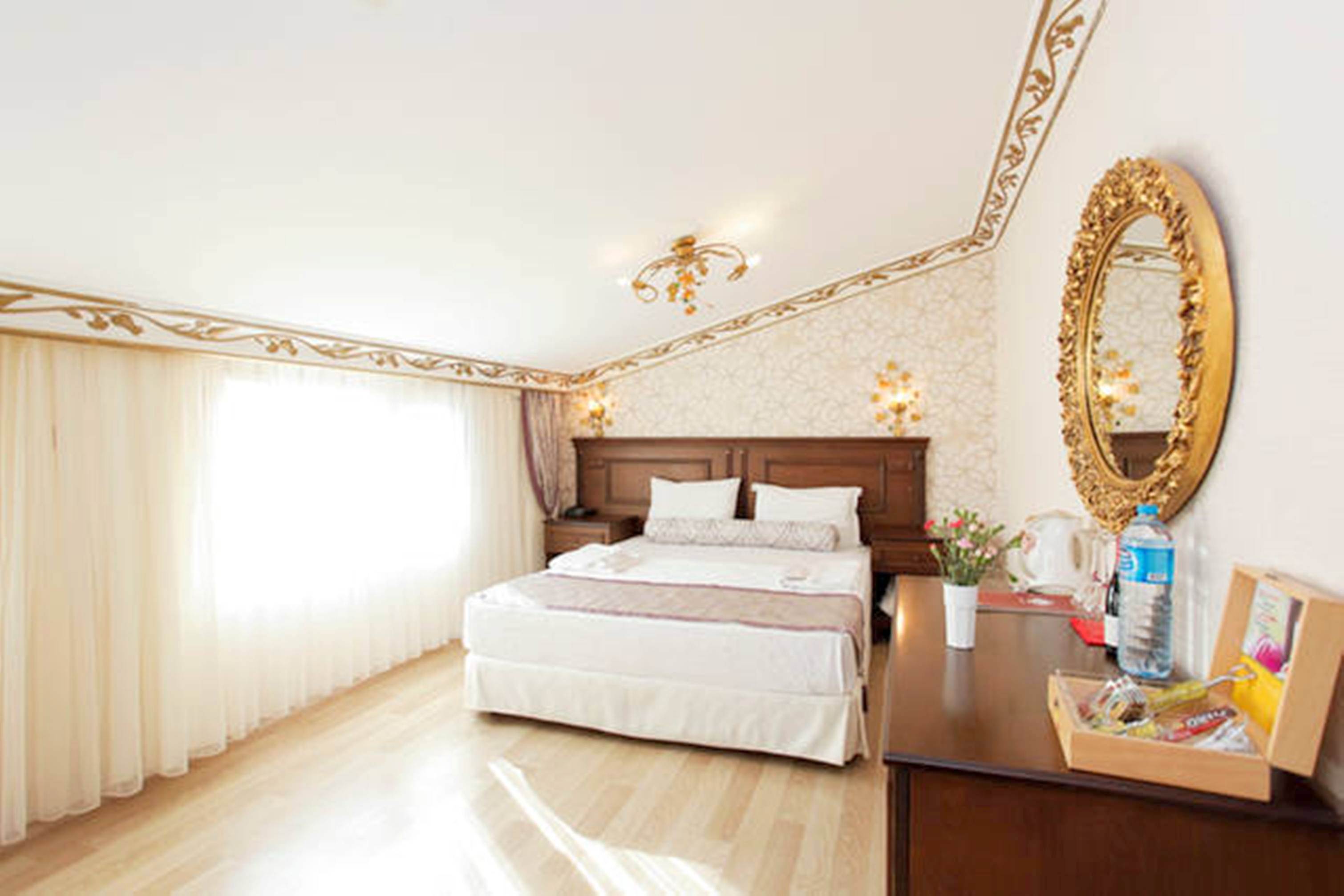 Center Hill Hotel
