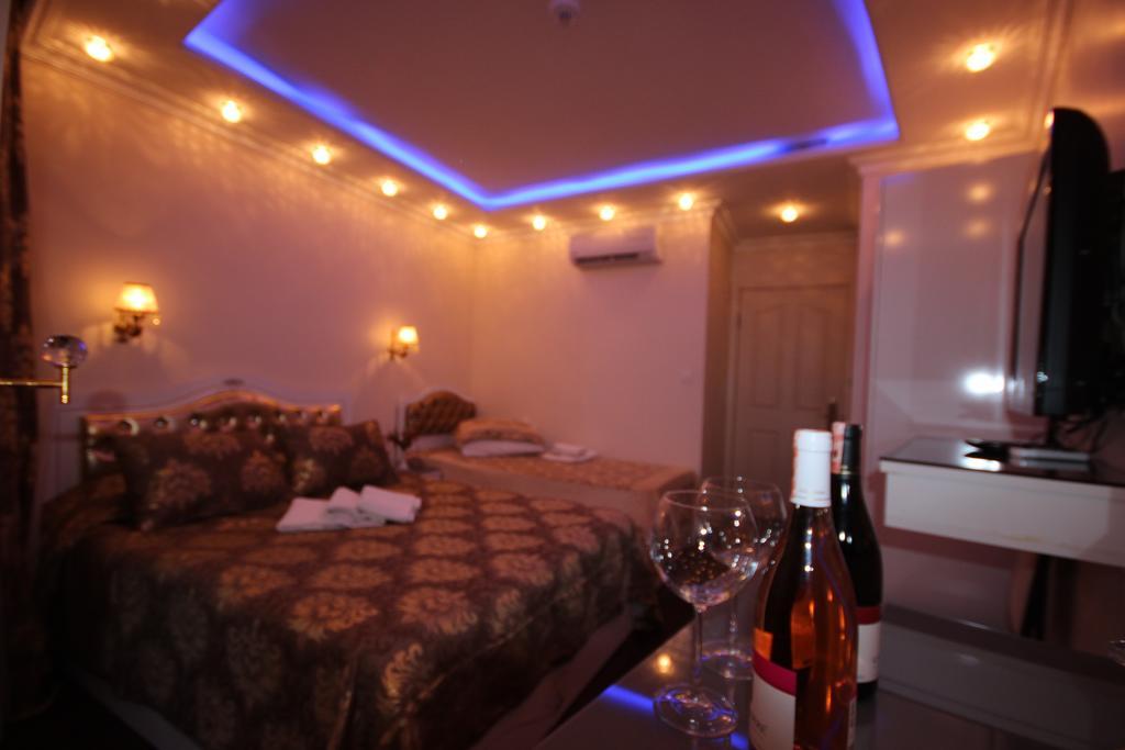Charm Hotel