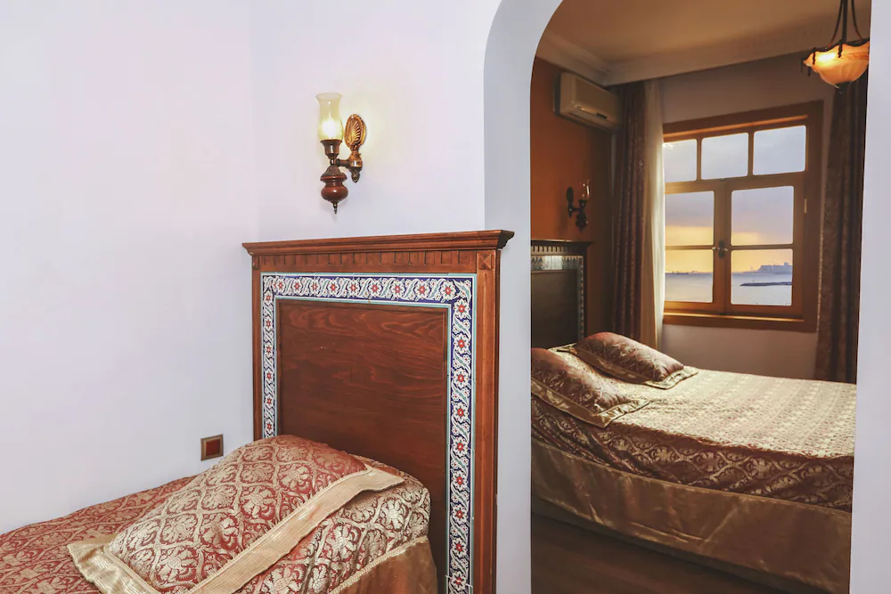 Cheers Vintage Hostel