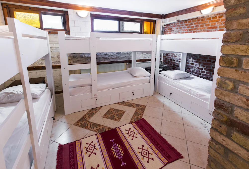 Cheers Vintage Hostel