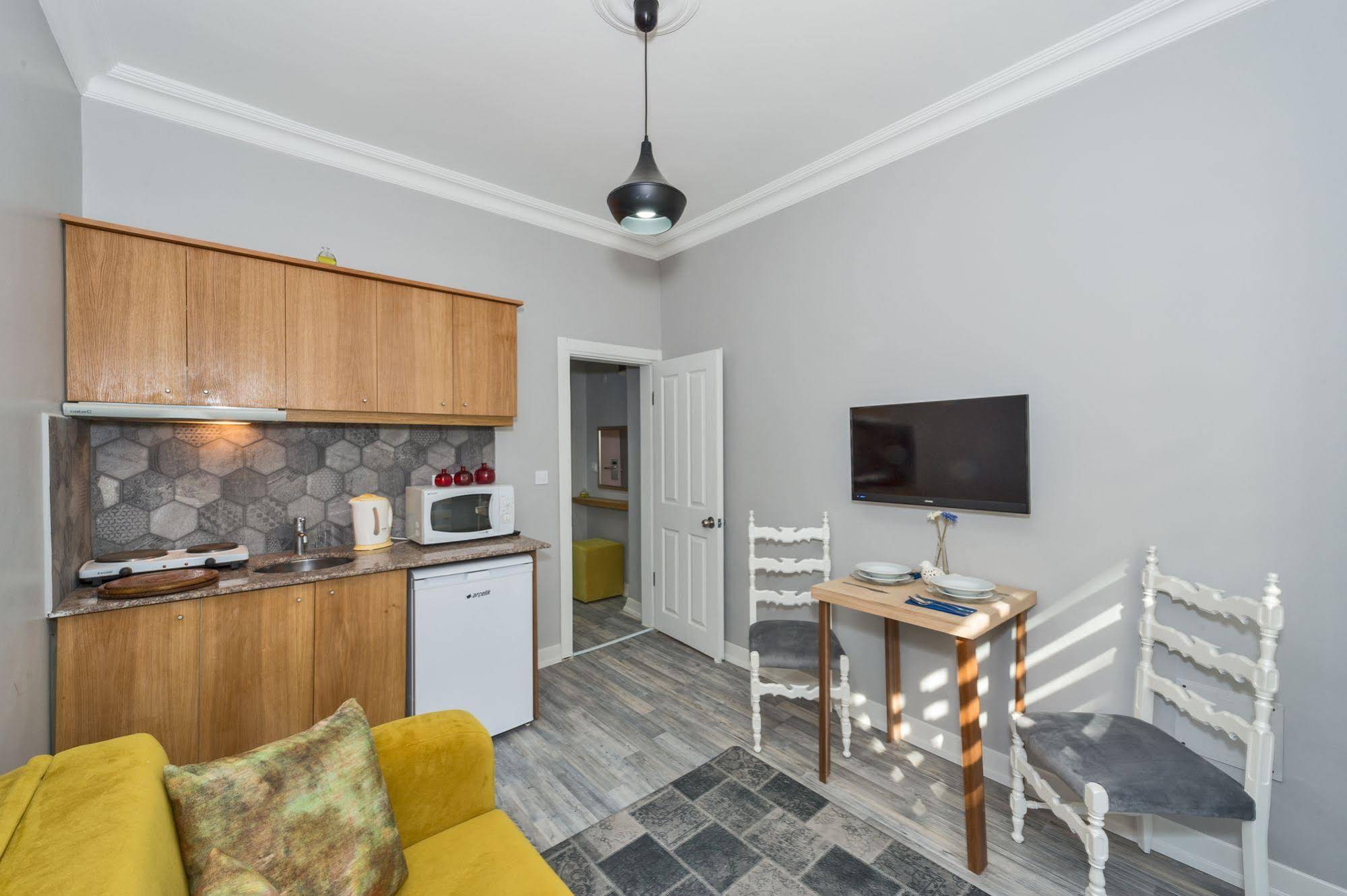 Cirrus Suites Tomtom