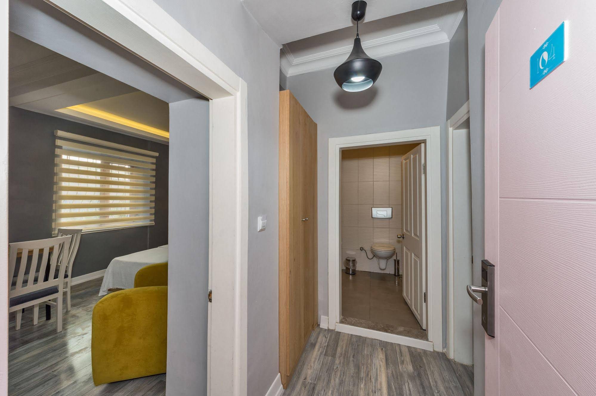 Cirrus Suites Tomtom