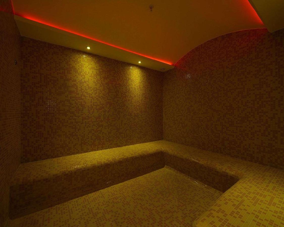 Clarion Hotel Istanbul Mahmutbey