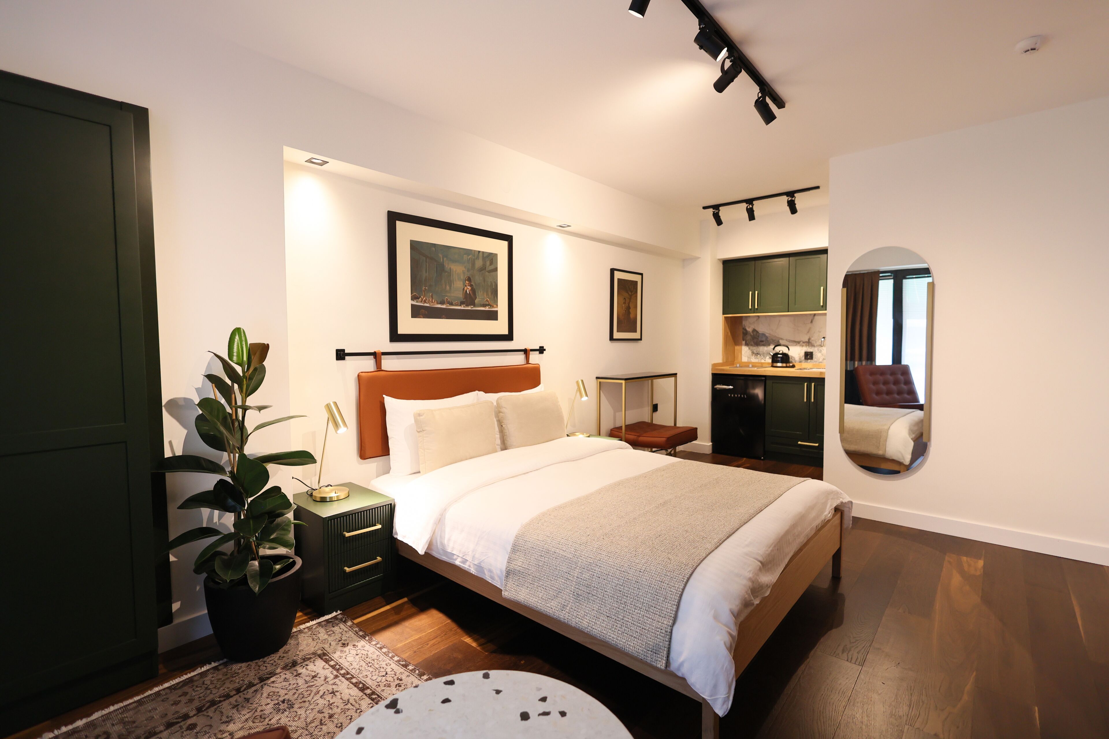 CLK Suites Hotel