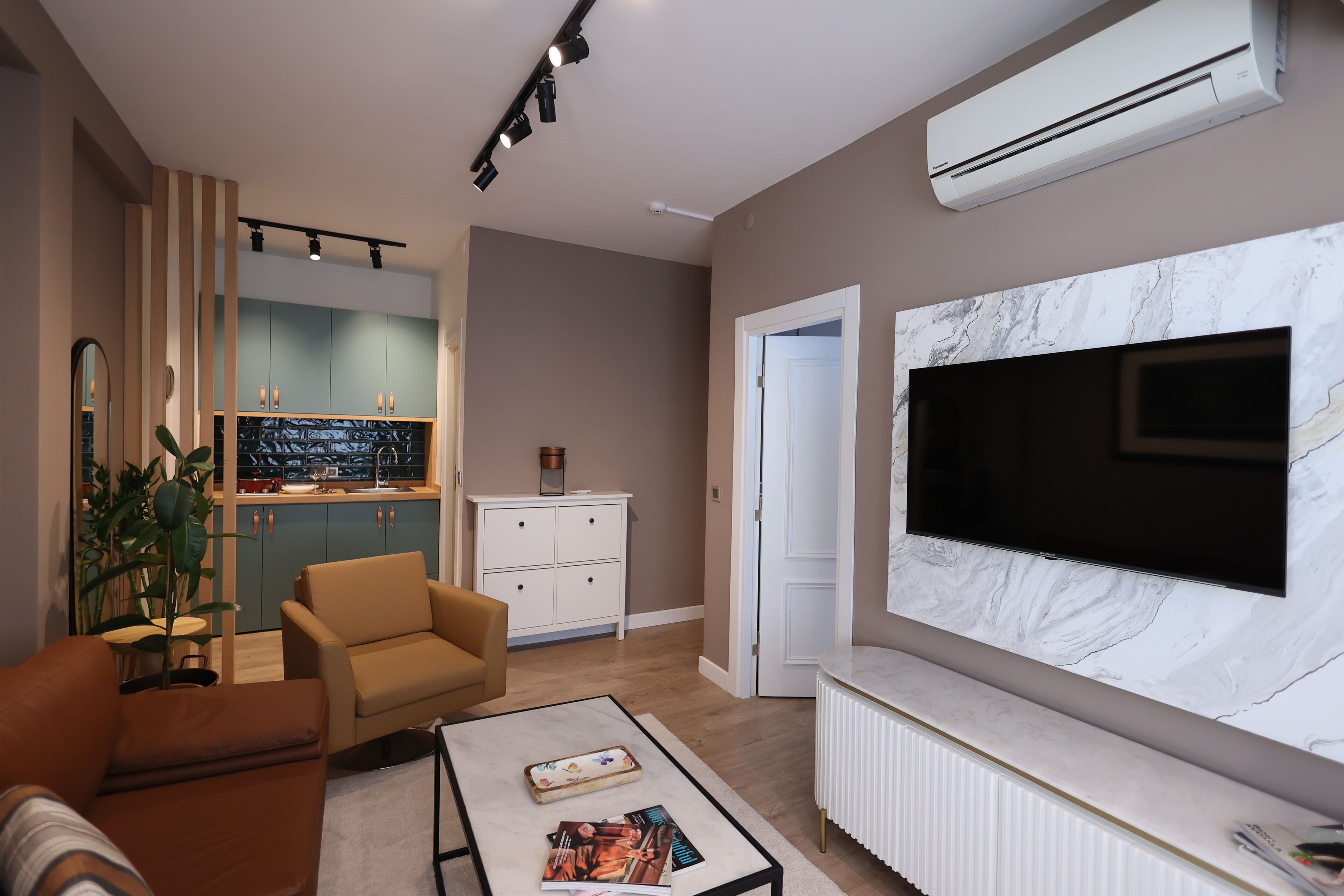 CLK Suites Hotel