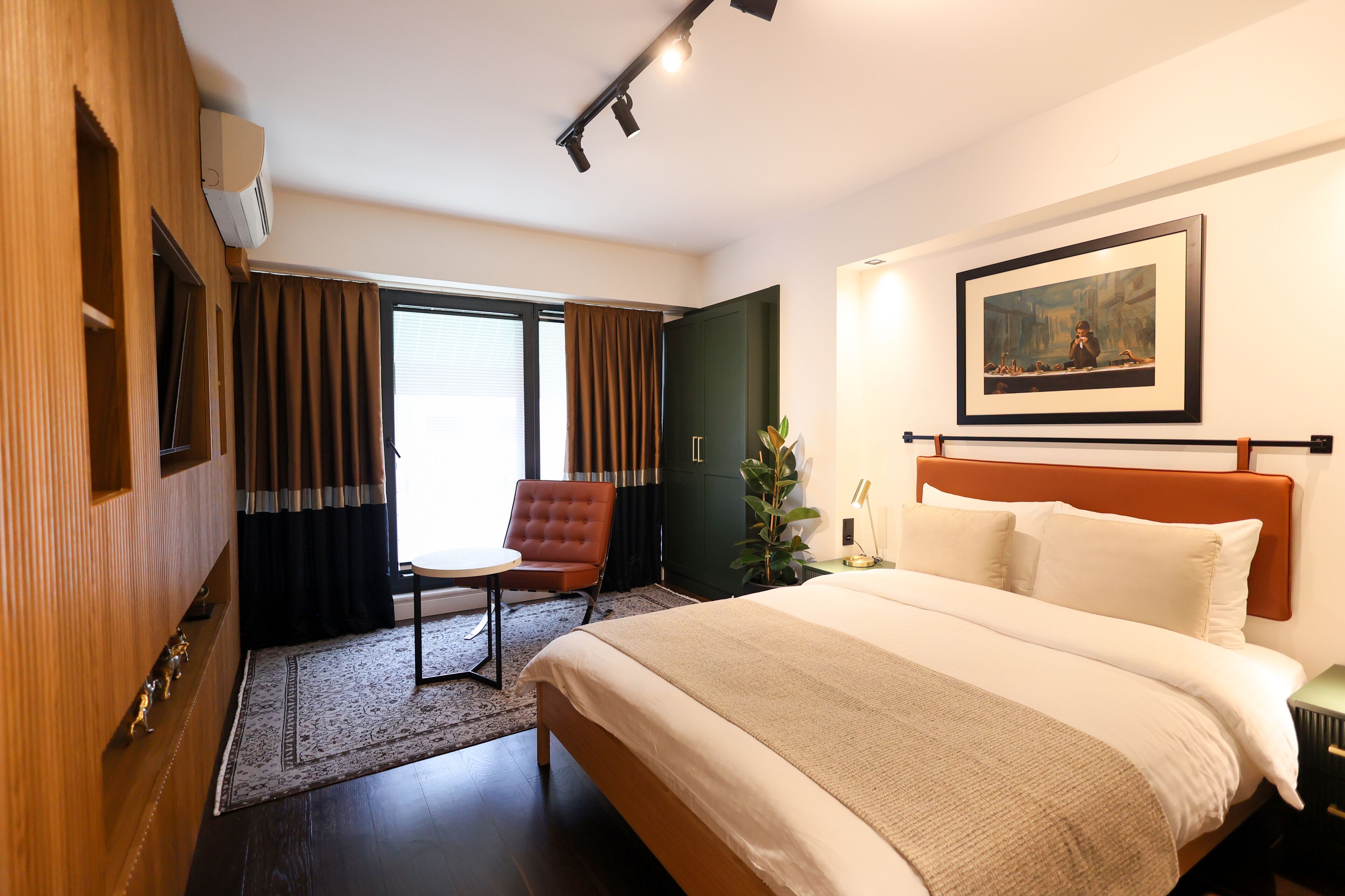 CLK Suites Hotel