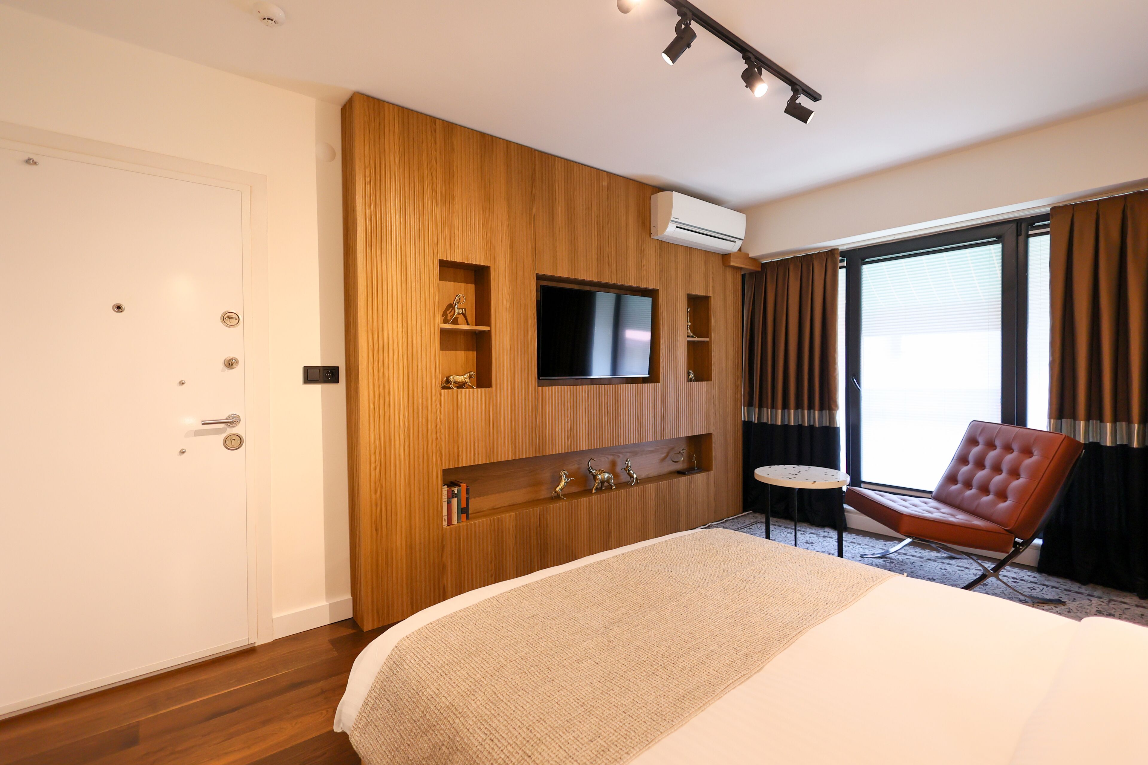 CLK Suites Hotel