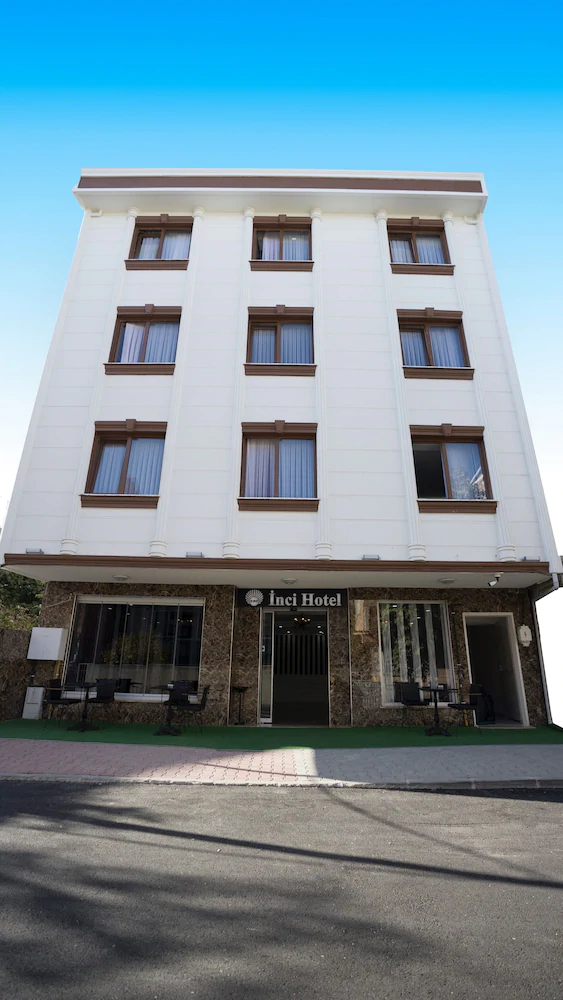 Cnr Inci Hotel