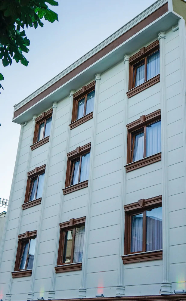 Cnr Inci Hotel