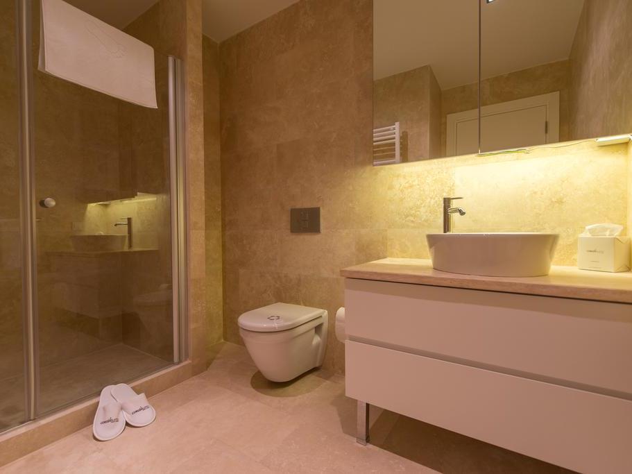 Coresh Suites