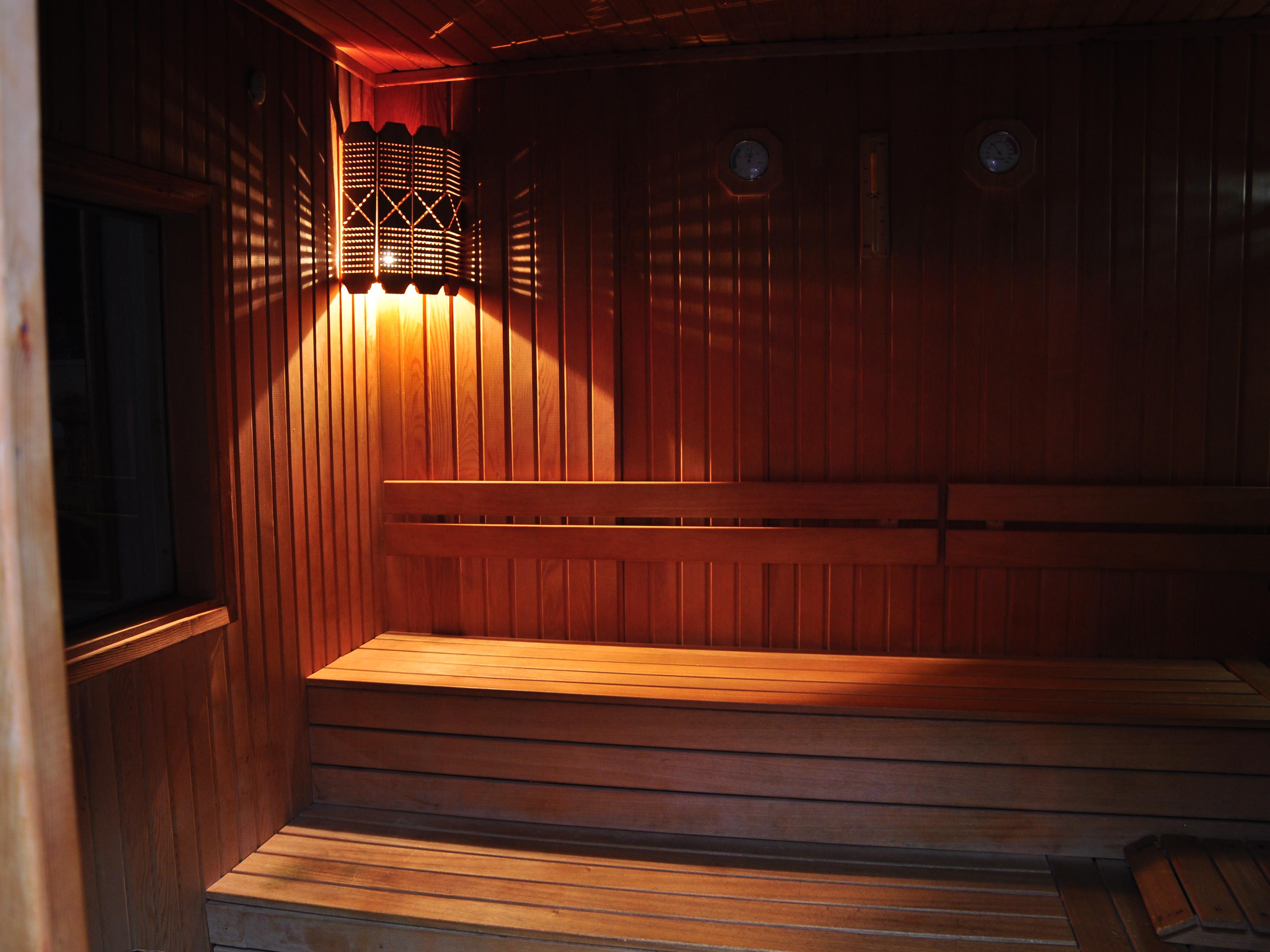 Nova Plaza Crystal Hotel