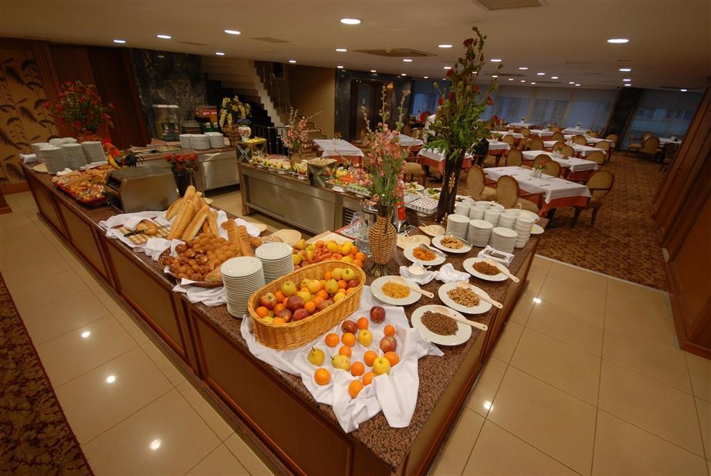 Nova Plaza Crystal Hotel