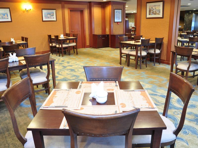 Nova Plaza Crystal Hotel