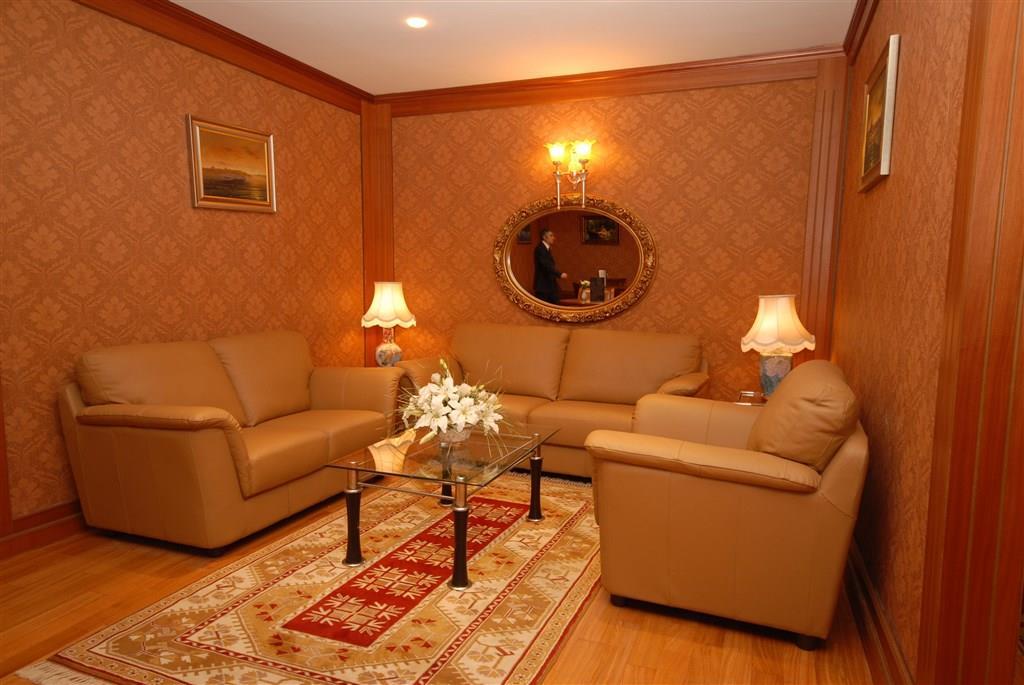 Nova Plaza Crystal Hotel