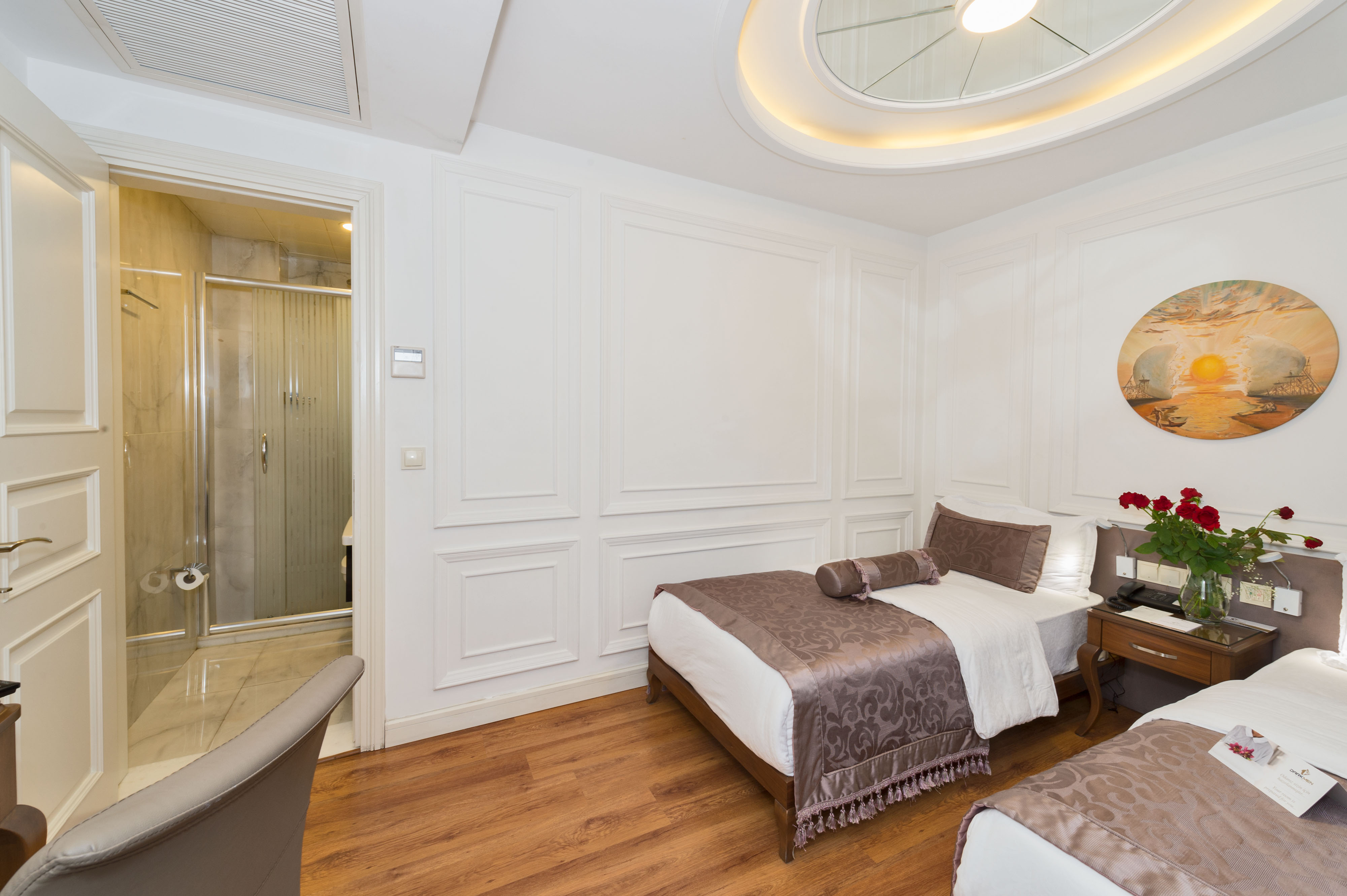 Darkmen Boutique Hotel