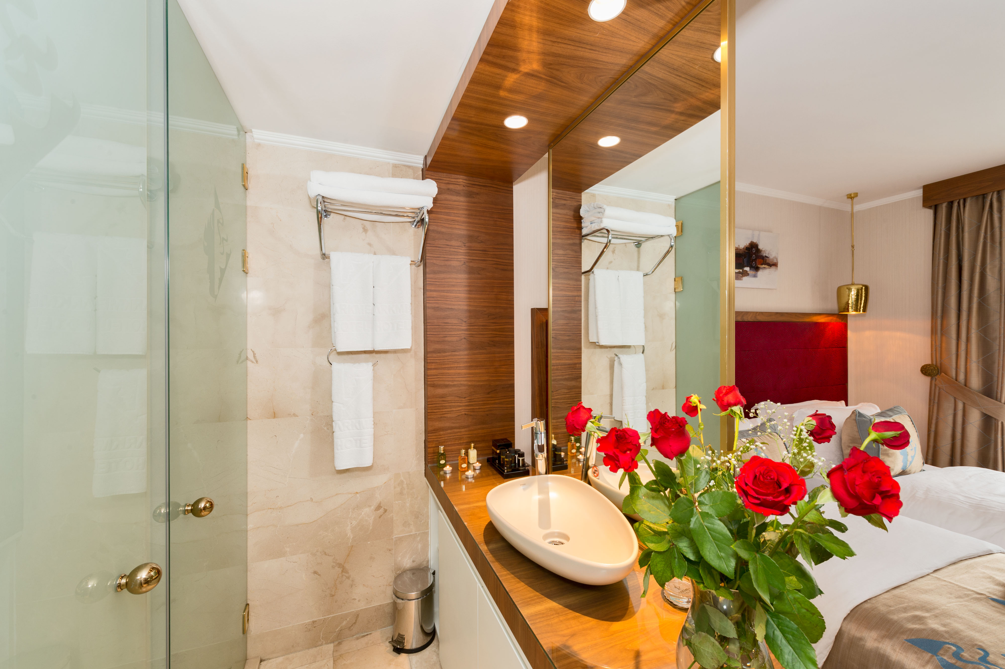 Darkmen Boutique Hotel