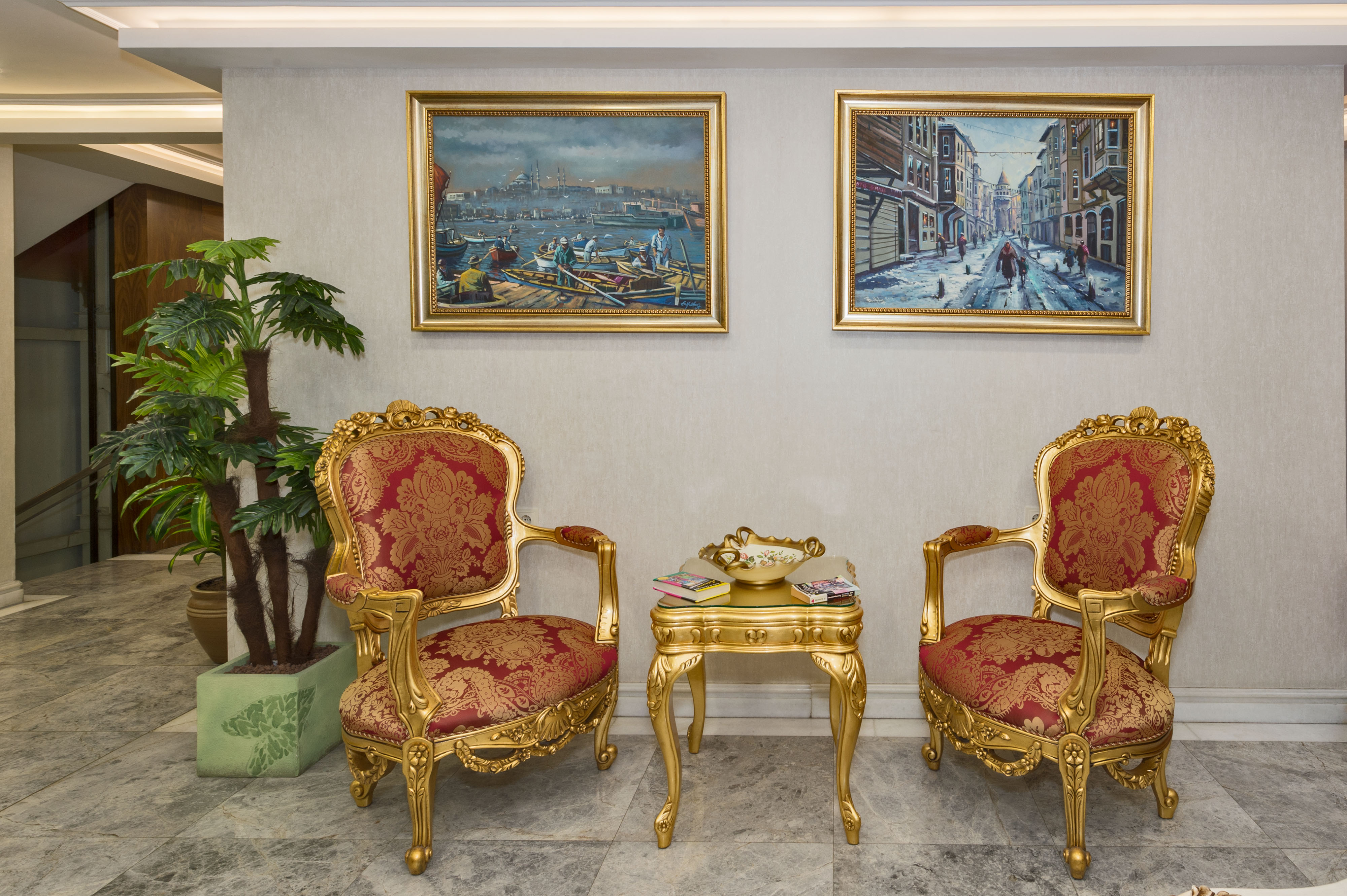 Darkmen Boutique Hotel
