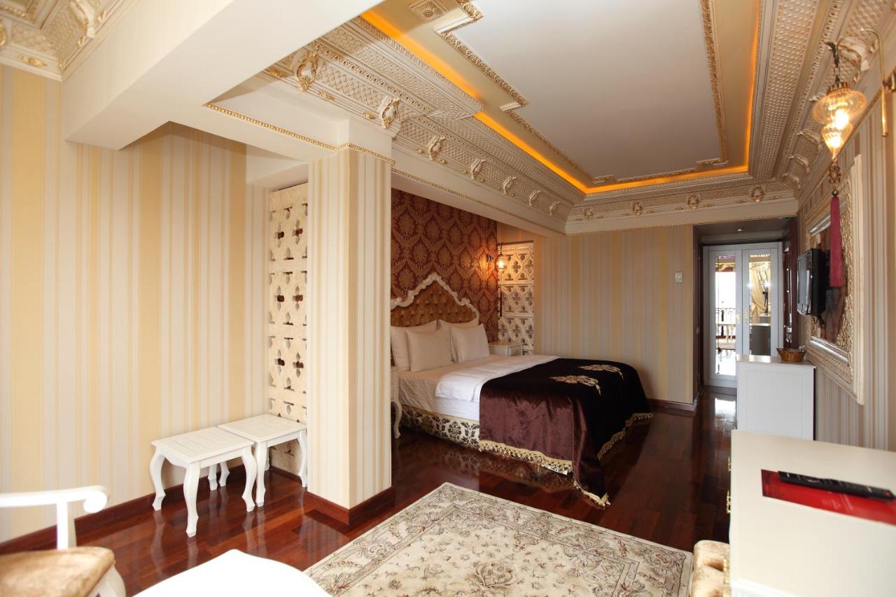 Deluxe Golden Horn