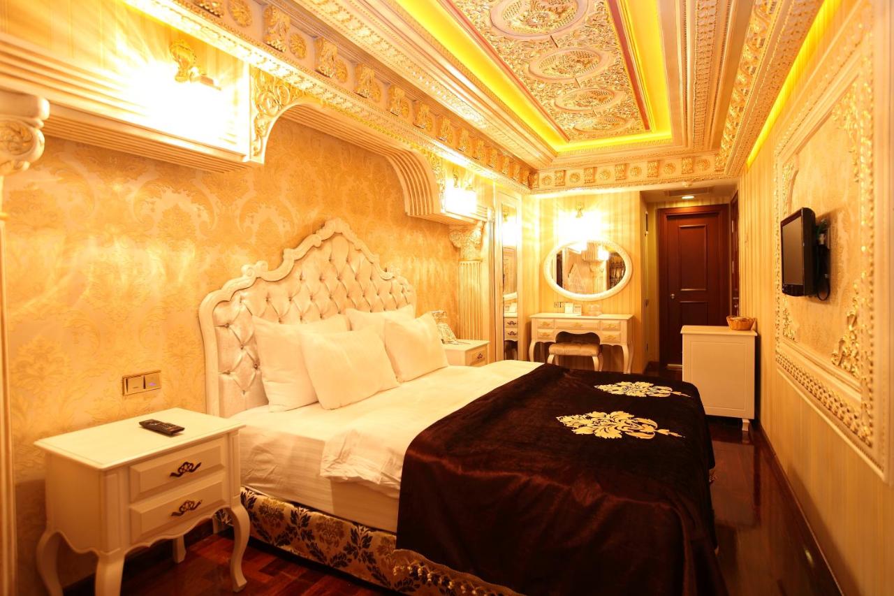 Deluxe Golden Horn