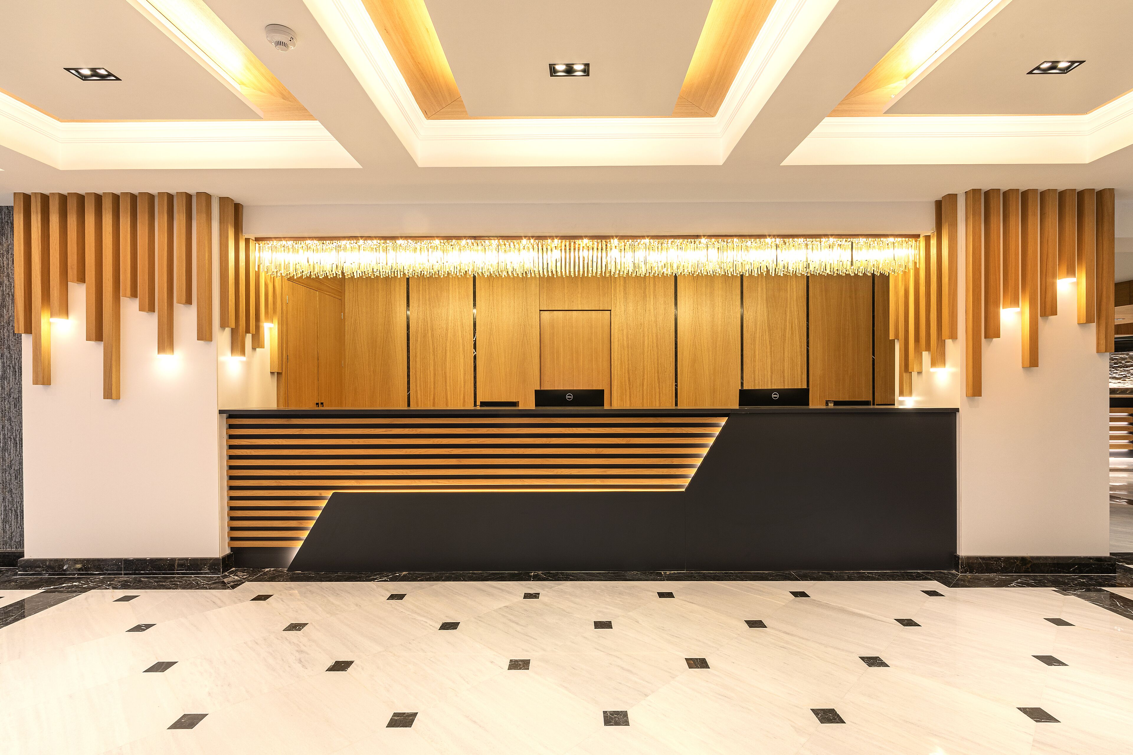 Demiray Hotel