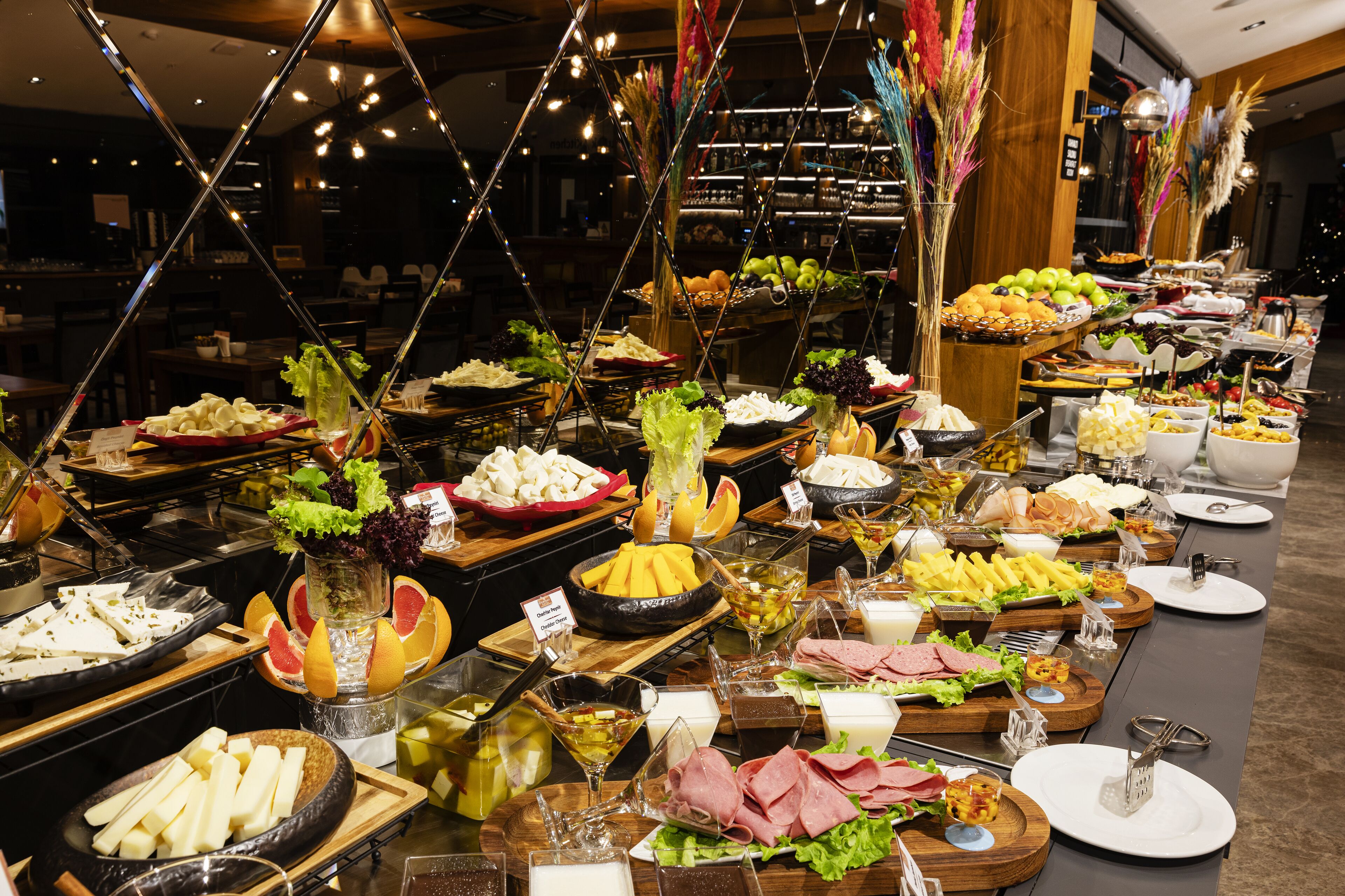 Demiray Hotel