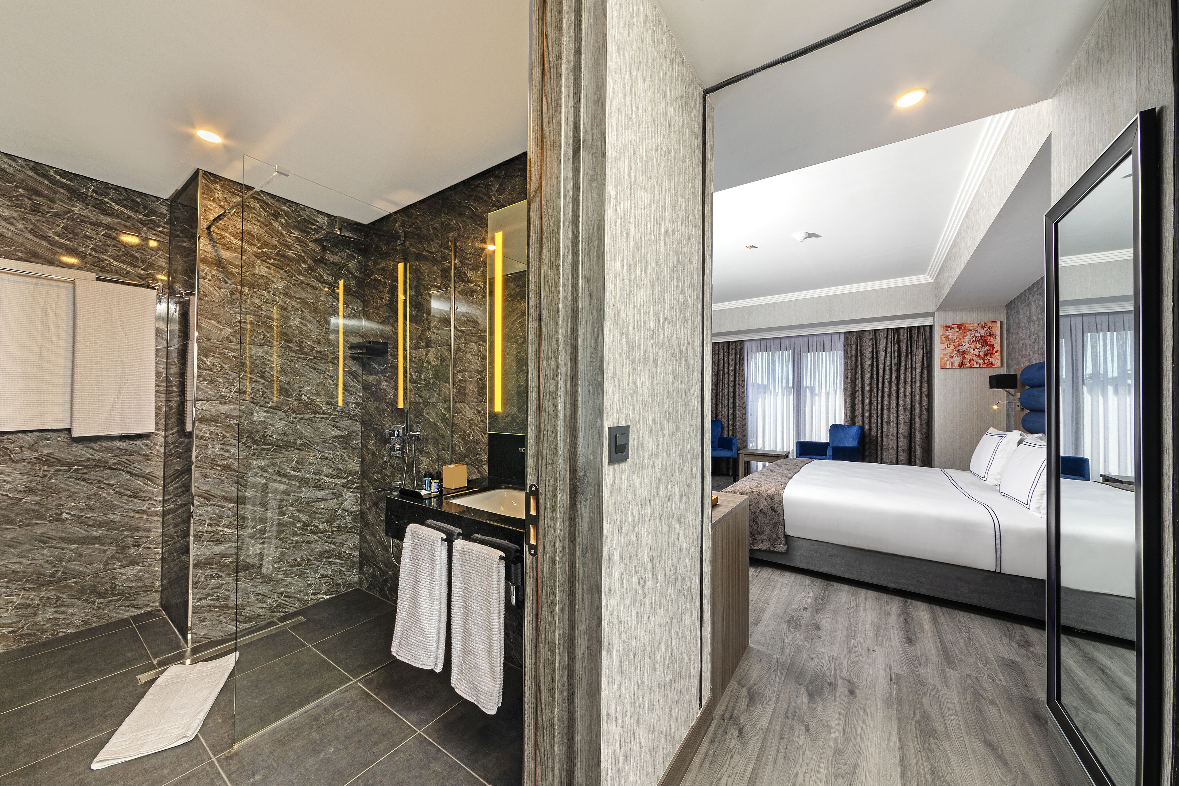 Demiray Hotel
