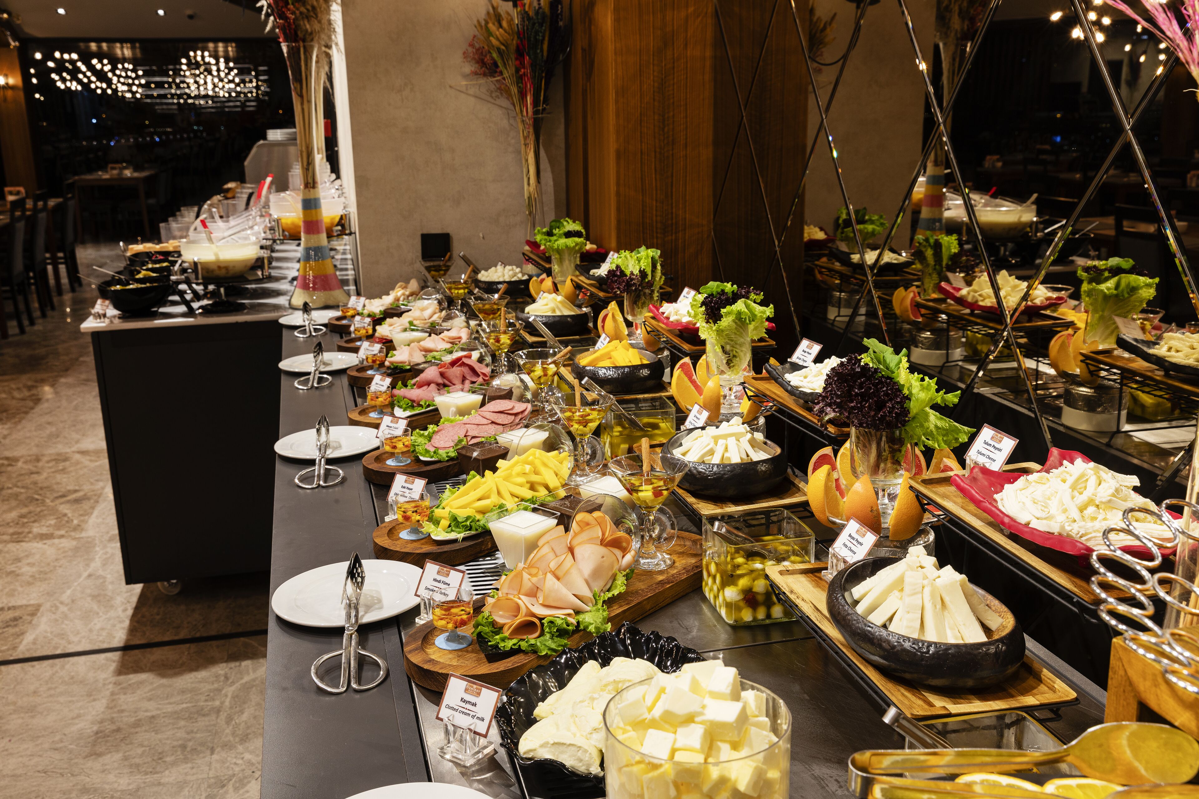 Demiray Hotel