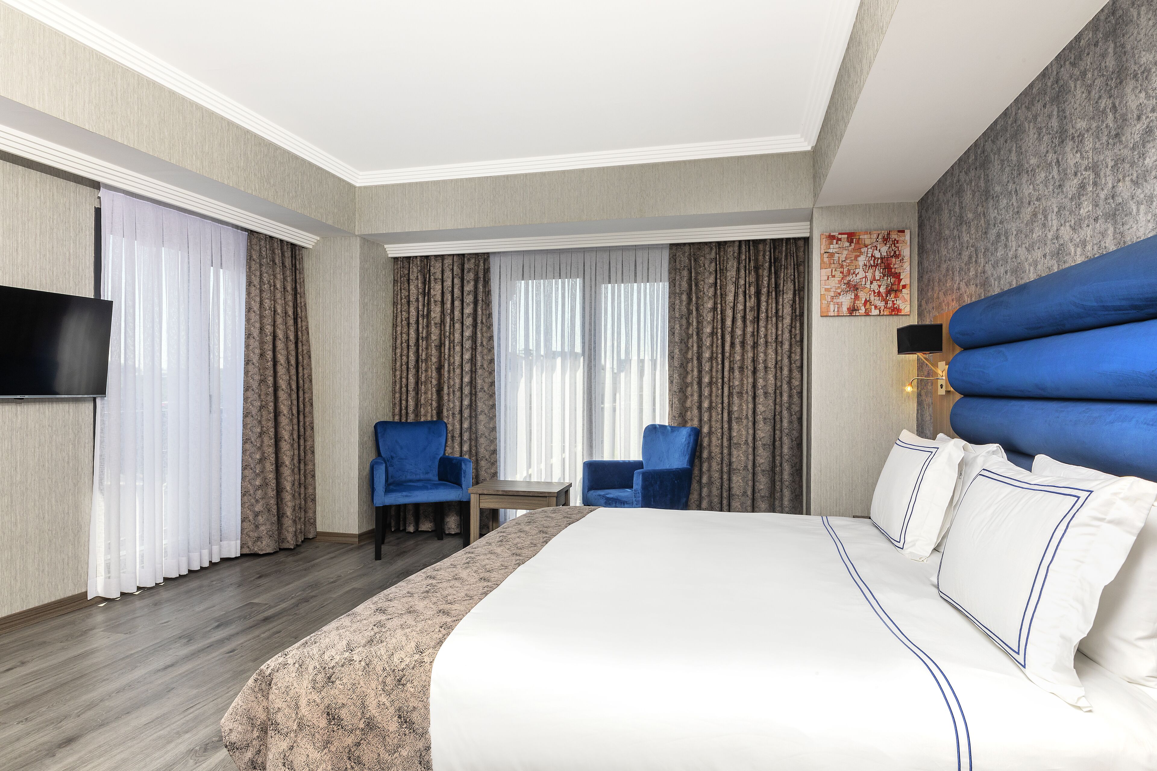 Demiray Hotel