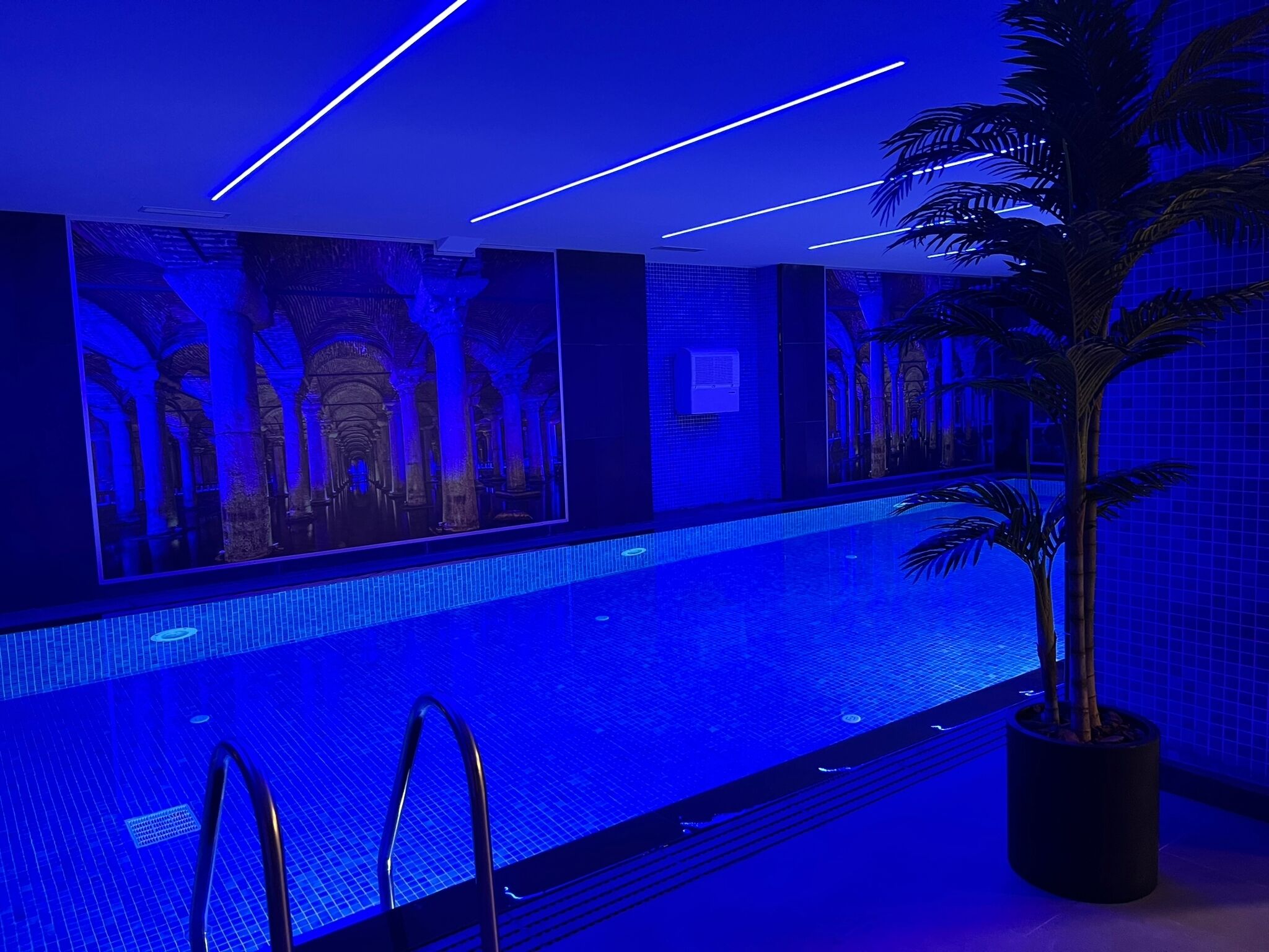 Demiray Hotel