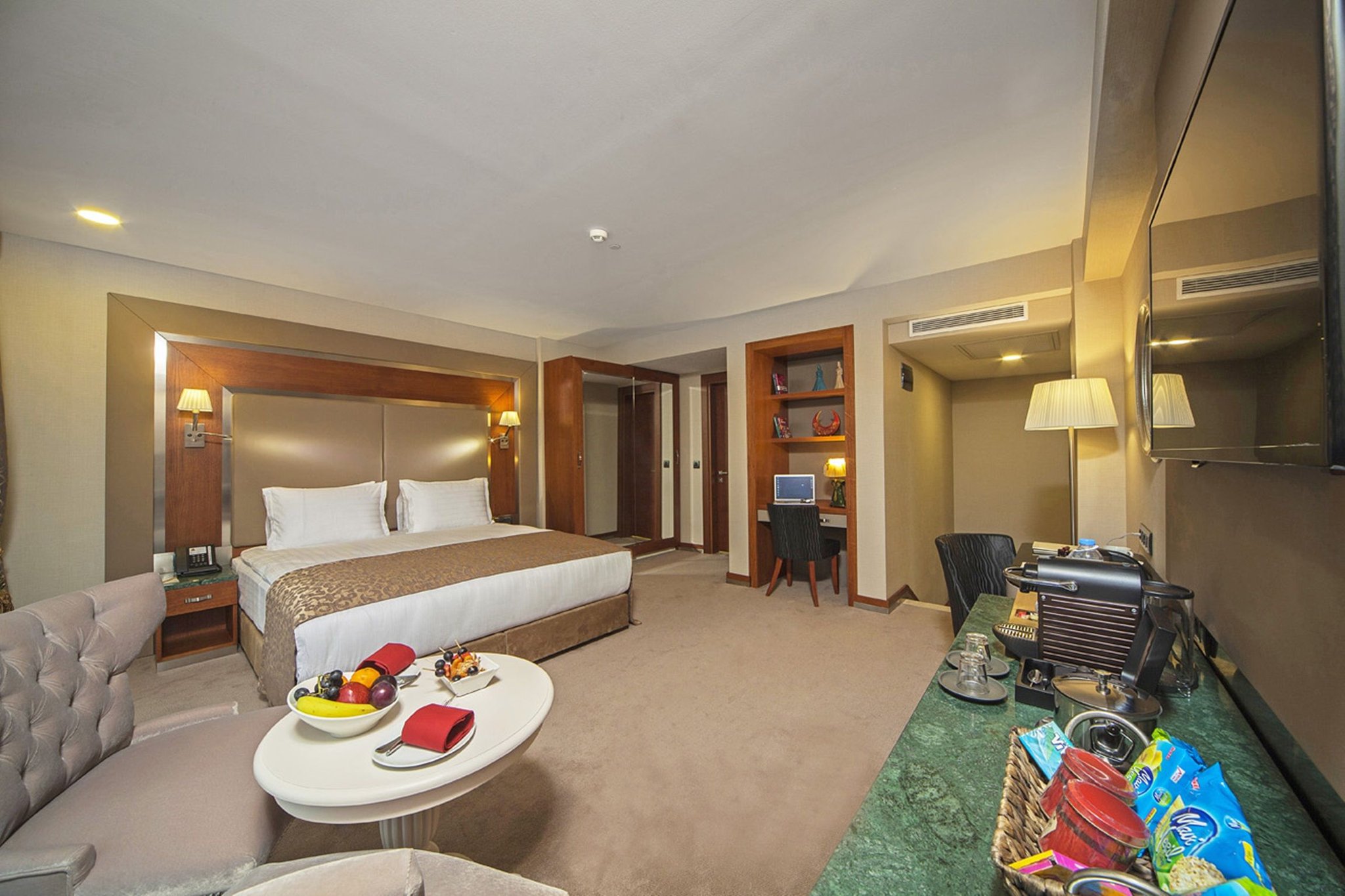 Dosso Dossi Hotels Old City