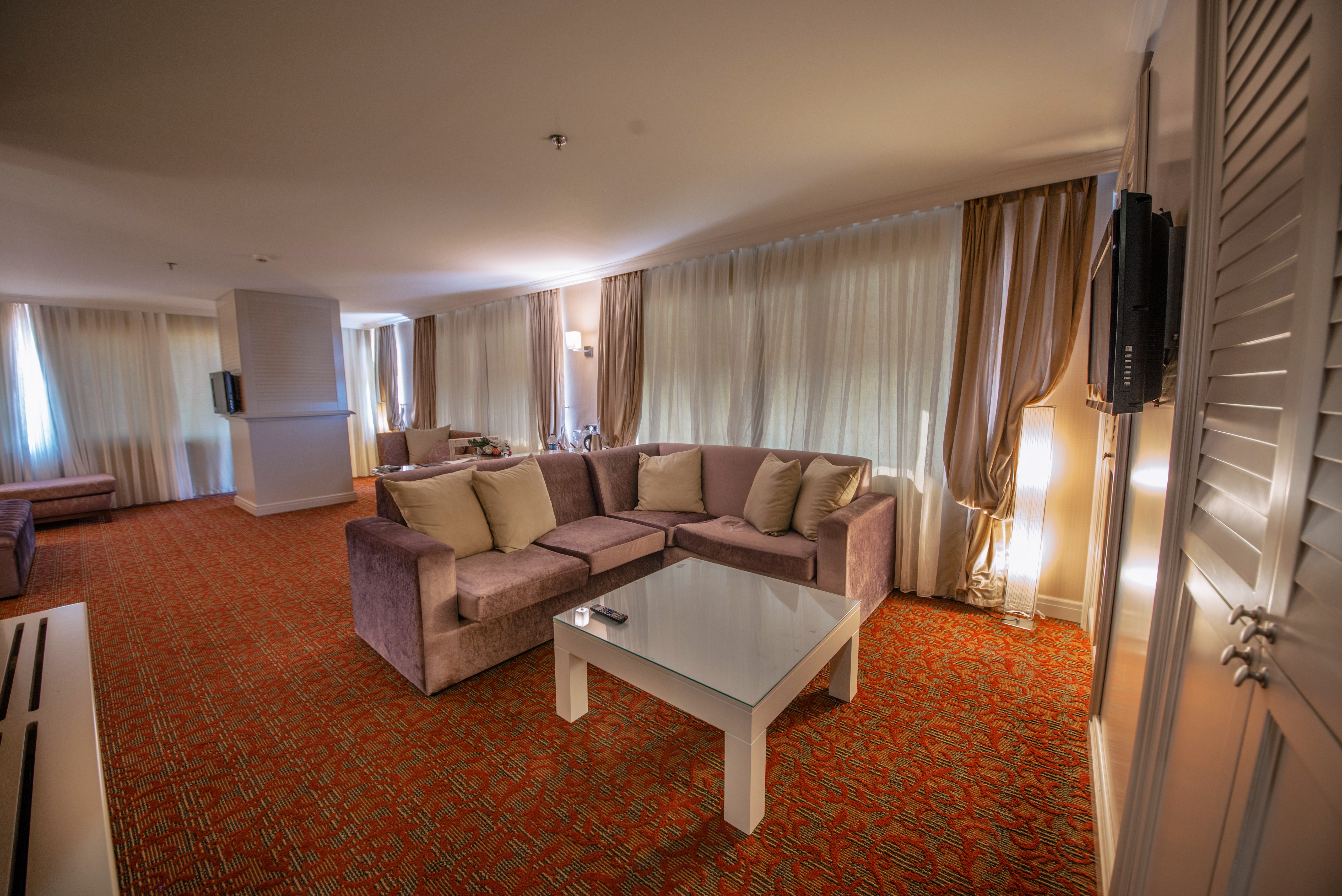 Dream Hill Business Deluxe