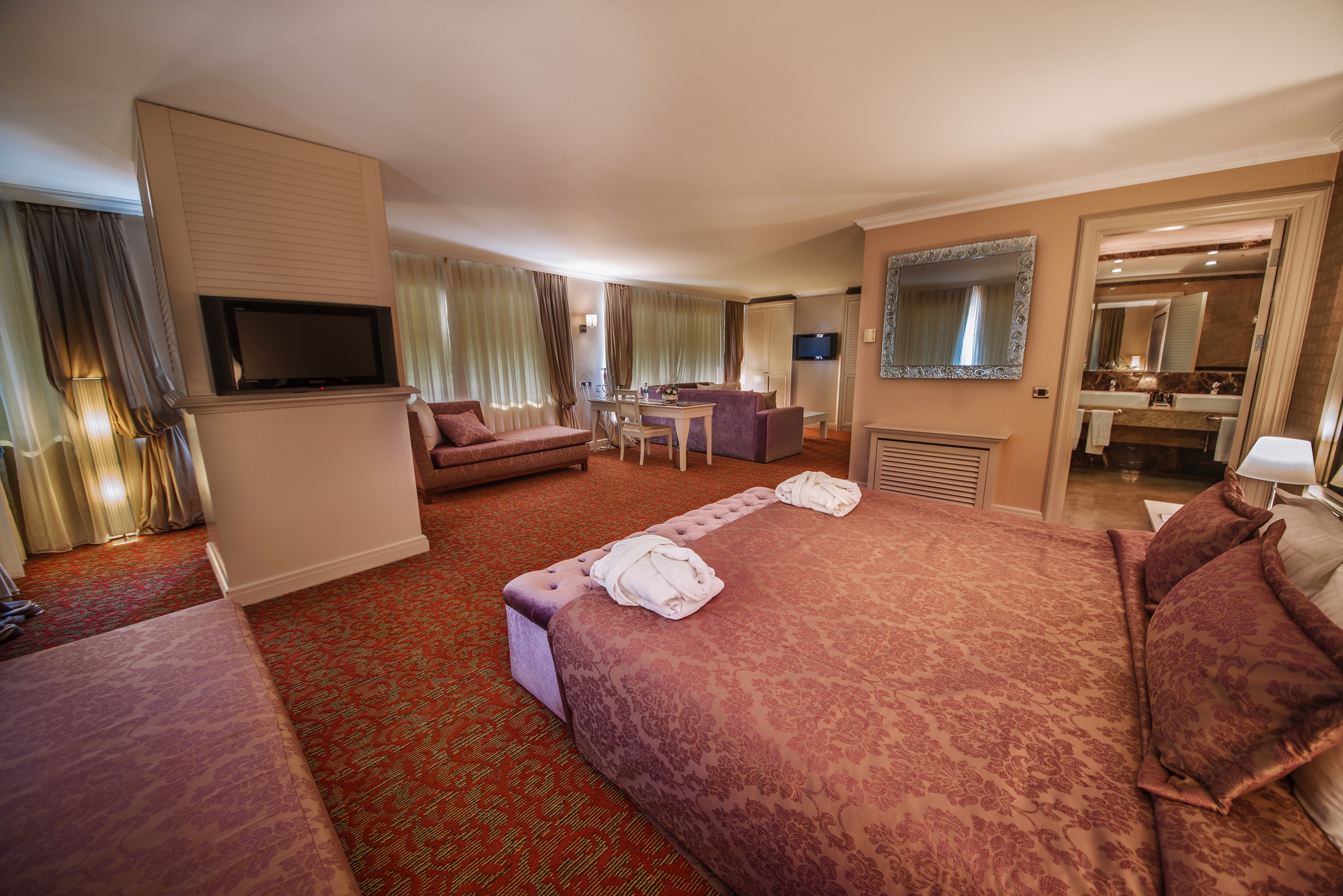 Dream Hill Business Deluxe