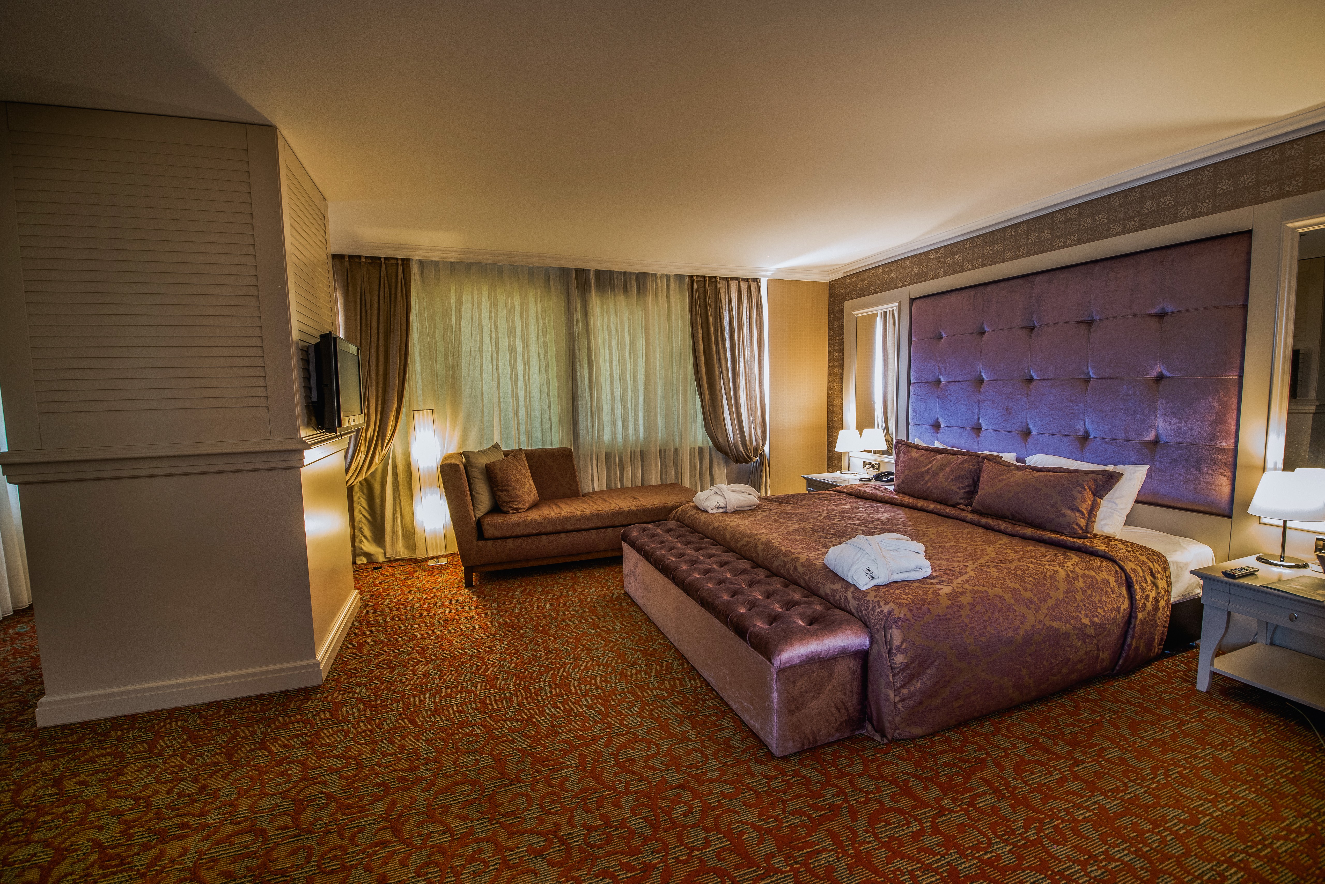 Dream Hill Business Deluxe