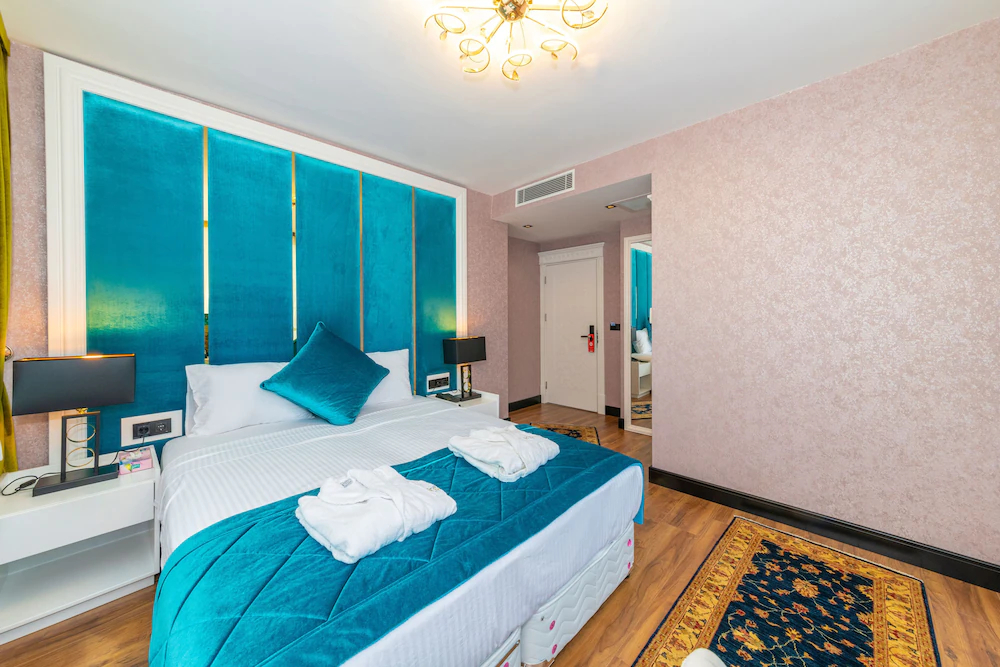 Eastanbul Suite